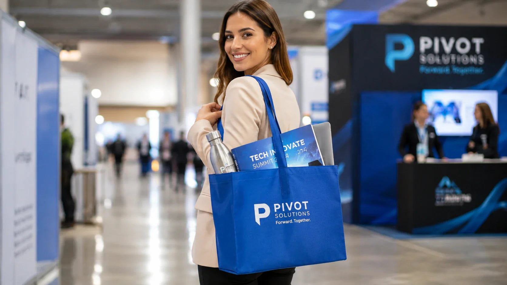 Event attendee comfortably carrying a properly sized large non woven tote bag.