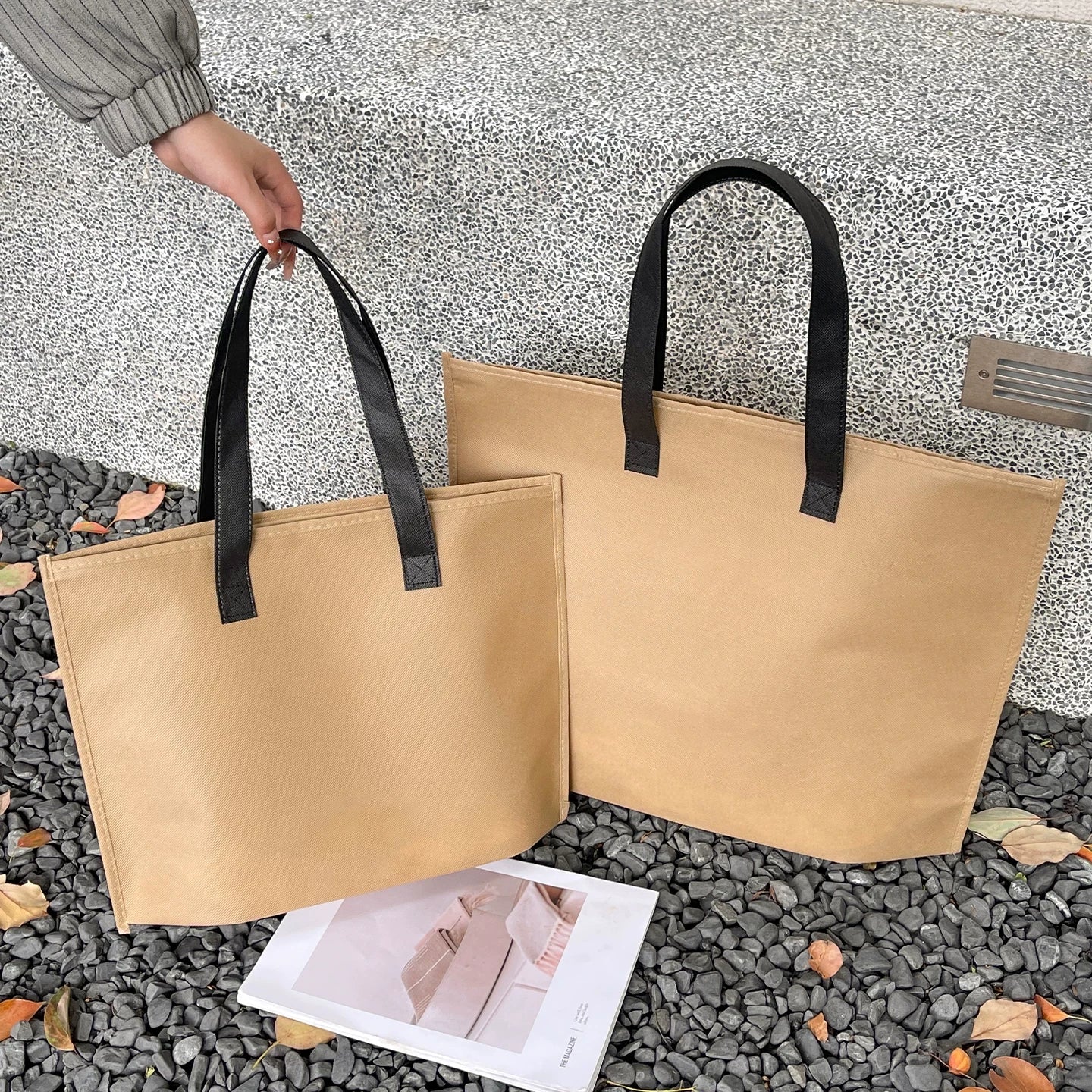 Plain tan zipper non-woven tote bags