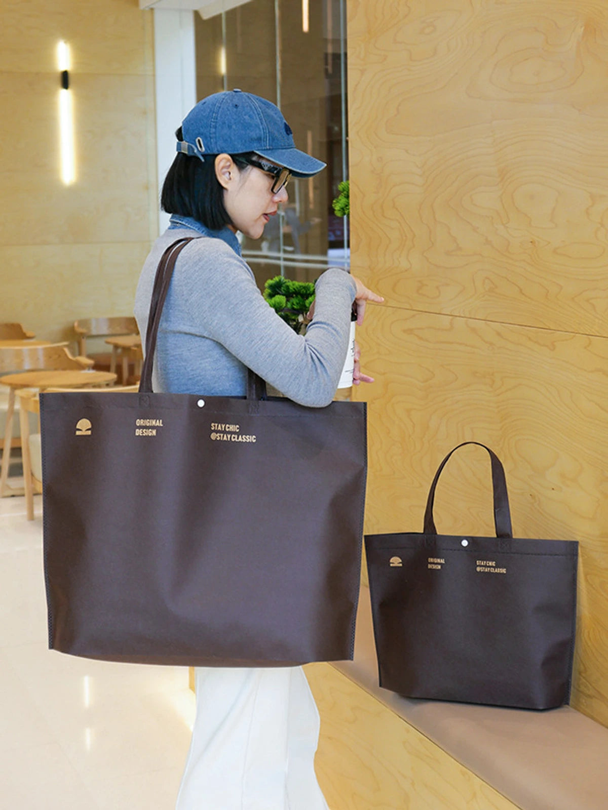 13-Style Large-Capacity Non-Woven Boutique Tote Bags product view 2