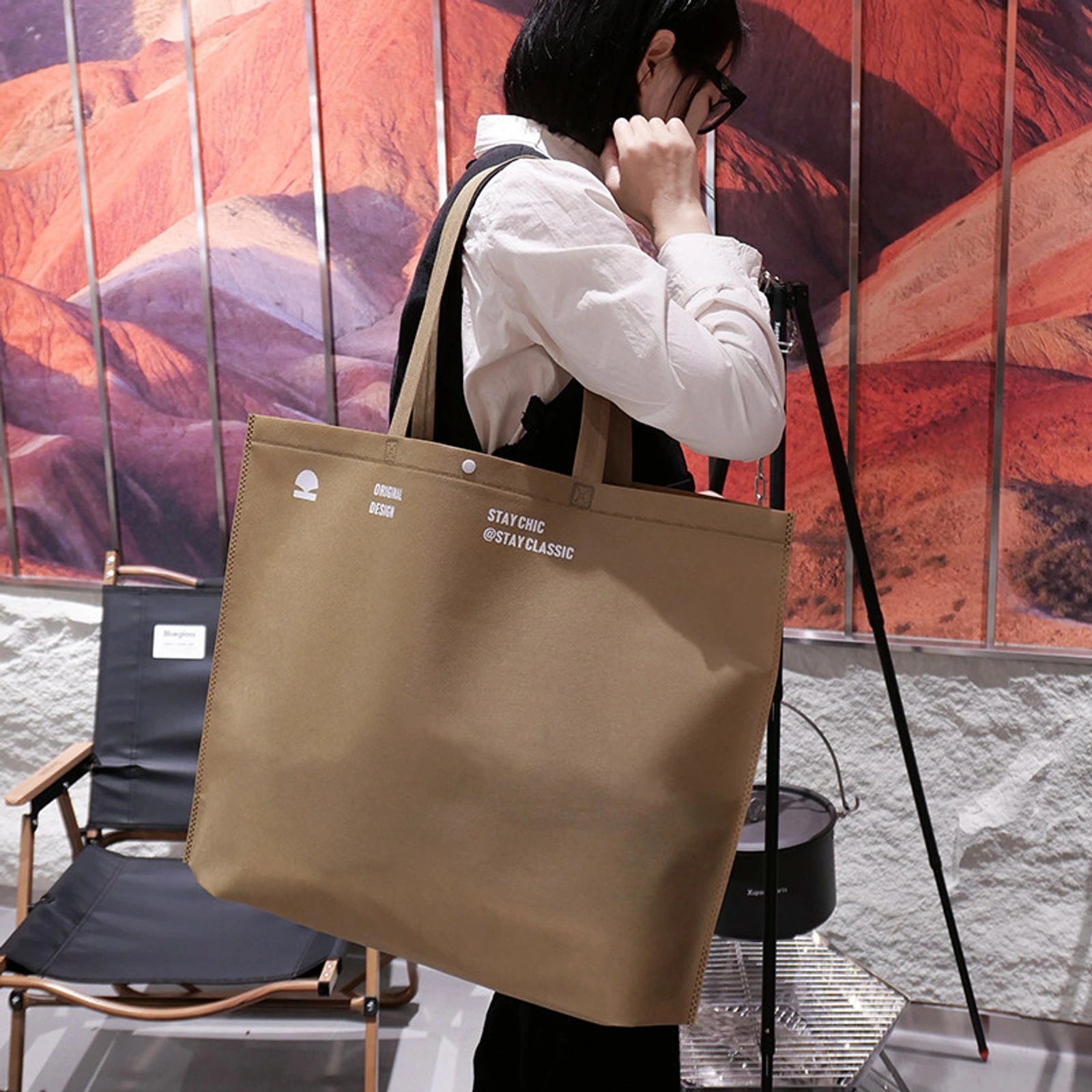 13-Style Large-Capacity Non-Woven Boutique Tote Bags — Khaki