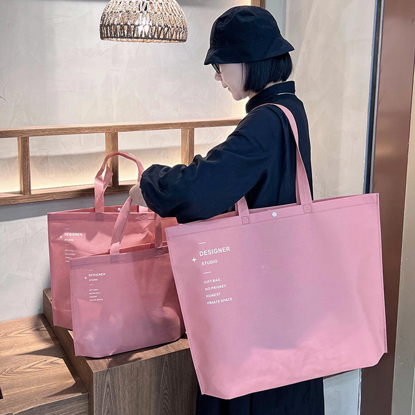 13-Style Large-Capacity Non-Woven Boutique Tote Bags — Mousse Pink