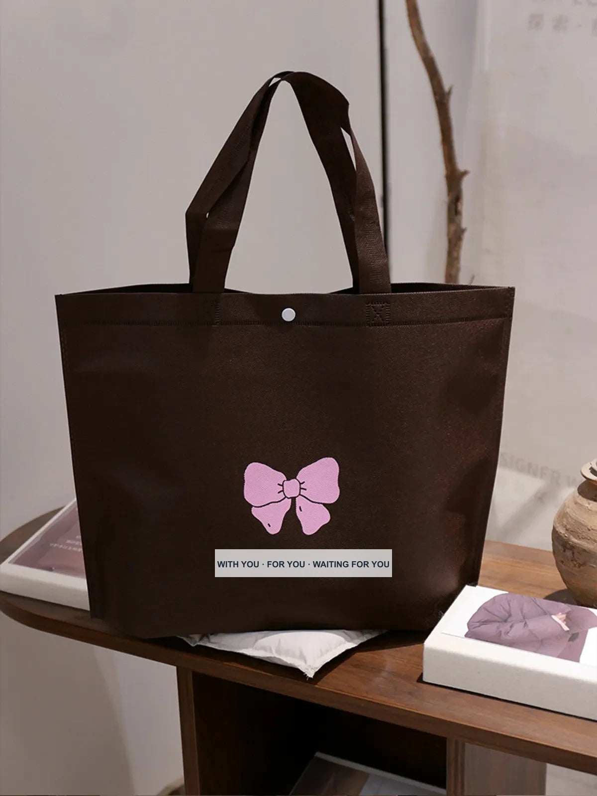 17-Style Large-Capacity Snap-Closure Non-Woven Tote Bags — Mocha Pink