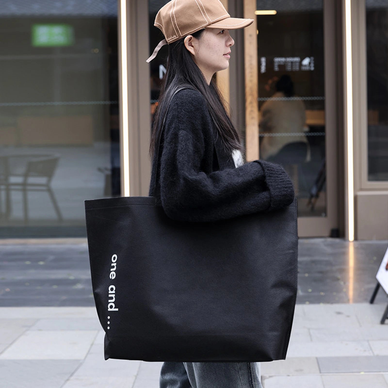 20-Style Snap-Closure Non-Woven Tote Bags for Boutiques — Black with White Print