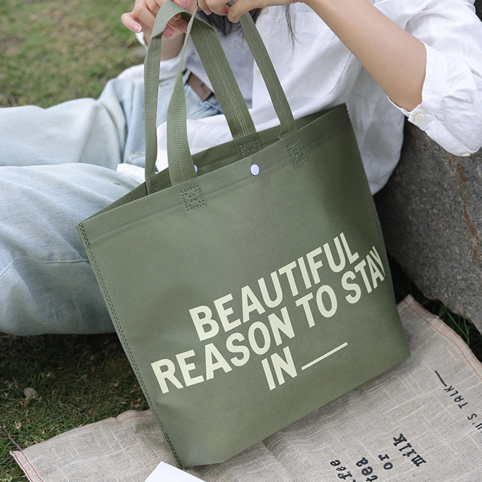 20-Style Snap-Closure Non-Woven Tote Bags for Boutiques — Cedar Green