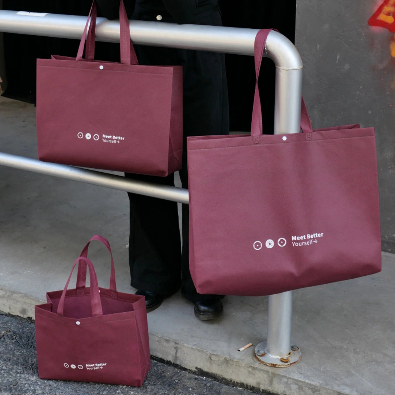7-Style Gusseted Non-Woven Retail Tote Bags — Ancora Red