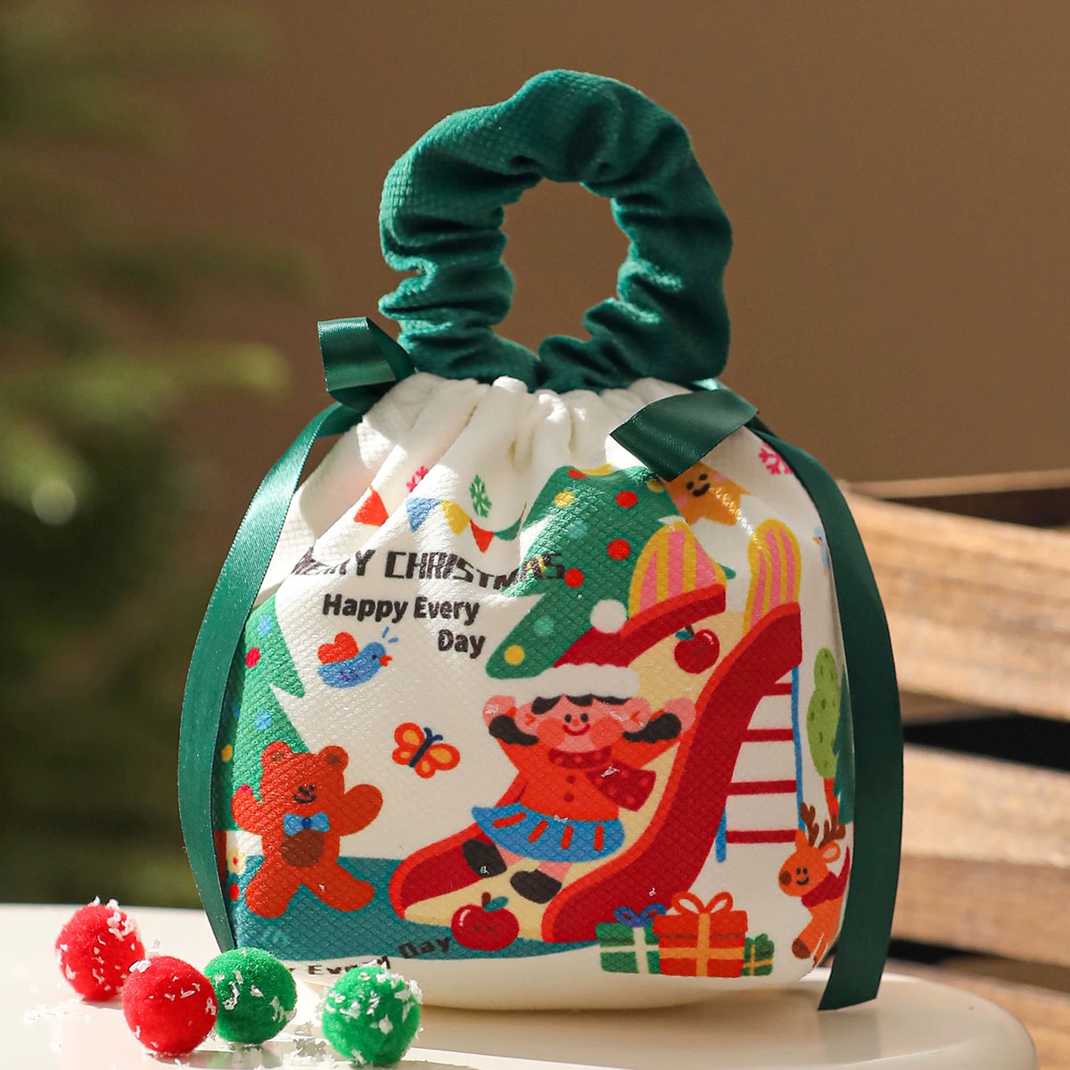 Oval Christmas Gift Bags with Carry Handles – variant 41650020971