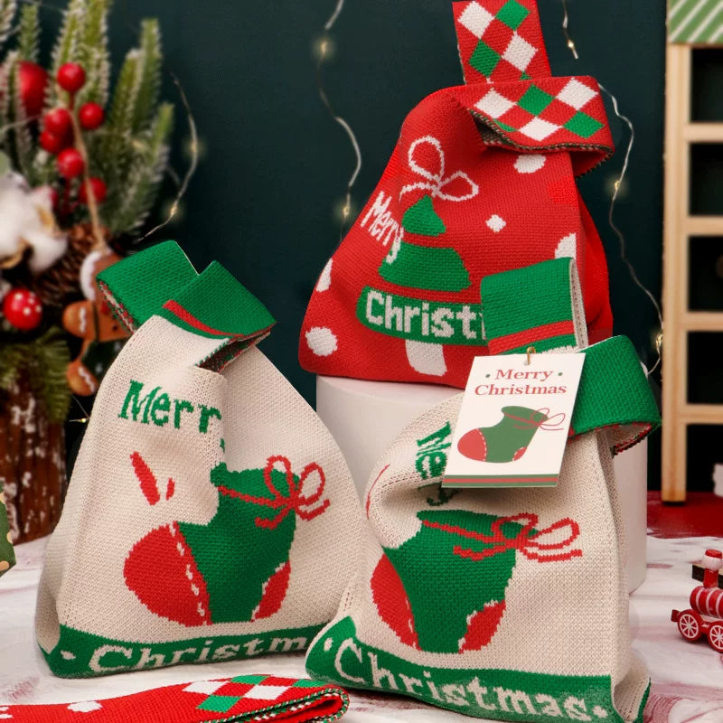 Christmas Canvas and Knitted Gift Bags with Carry Handles – gallery 02