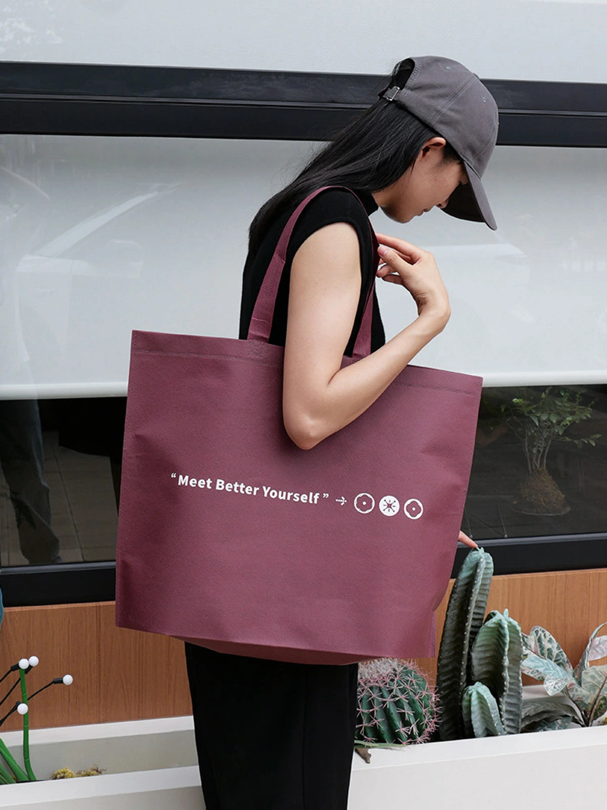 Ancora-Red Non-Woven Tote Bags — 4 Styles product view 2