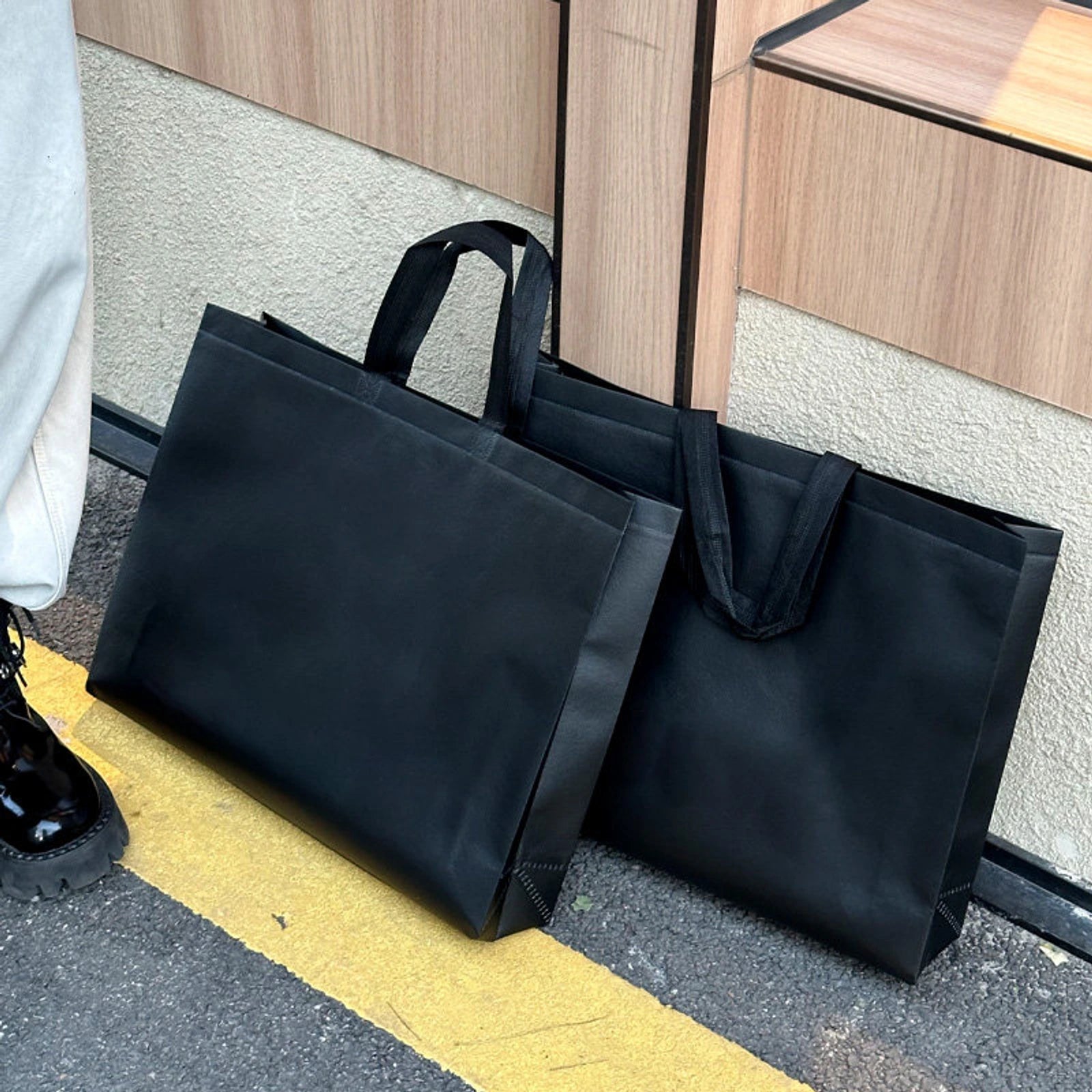 Black Laminated Non-Woven Tote Bags — Printed & Plain — Black Plain