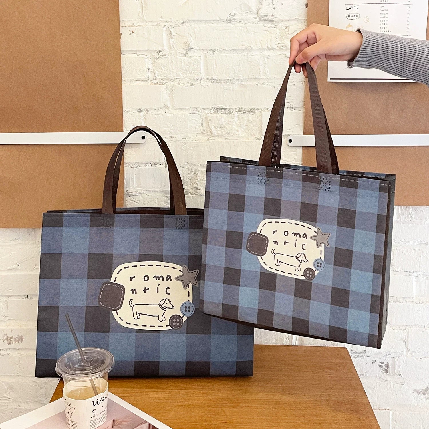 Blue and brown plaid dog-print non-woven tote bag