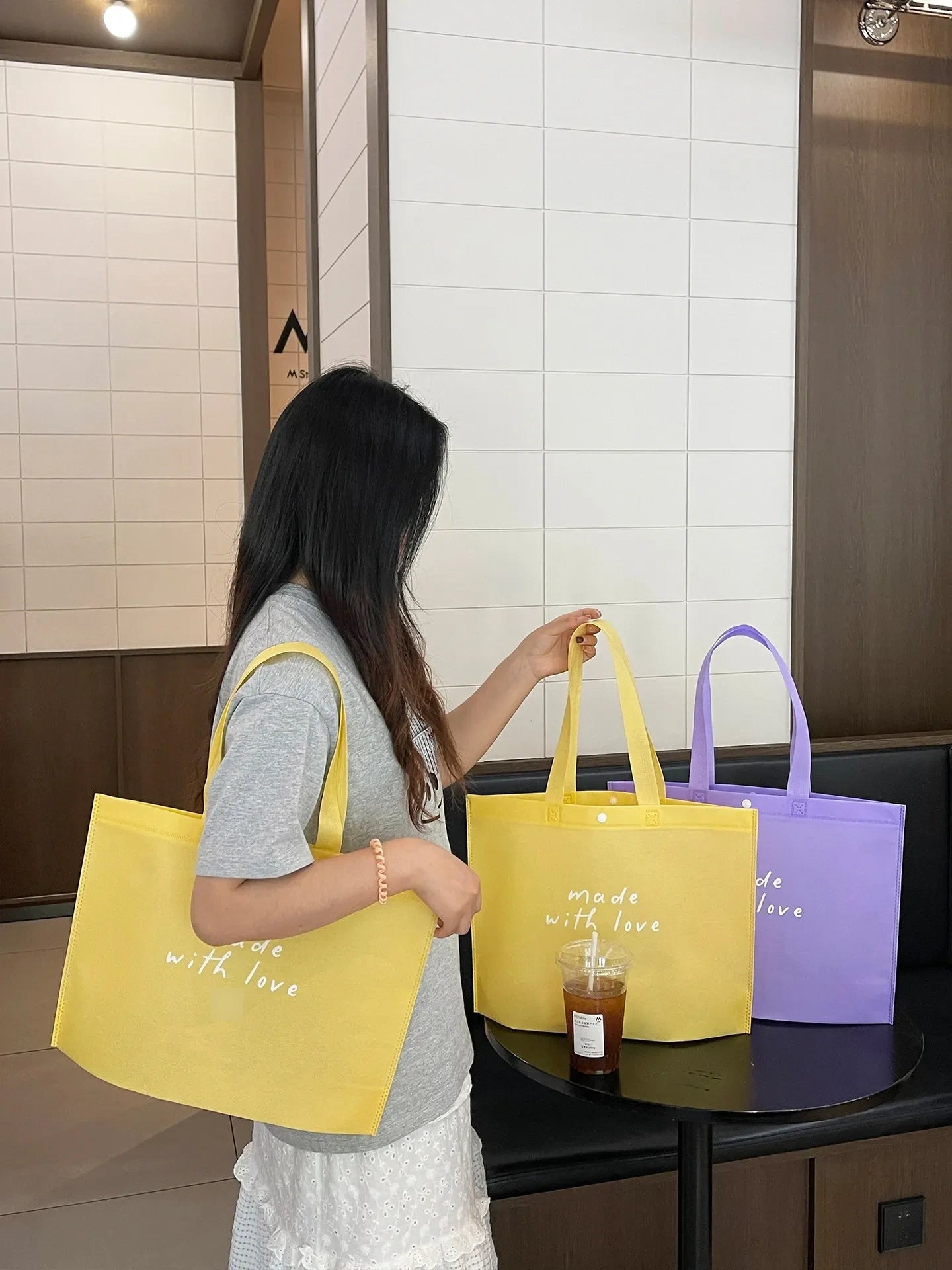 Boutique Non-Woven Garment Packaging Bags — 10 Styles product view 3