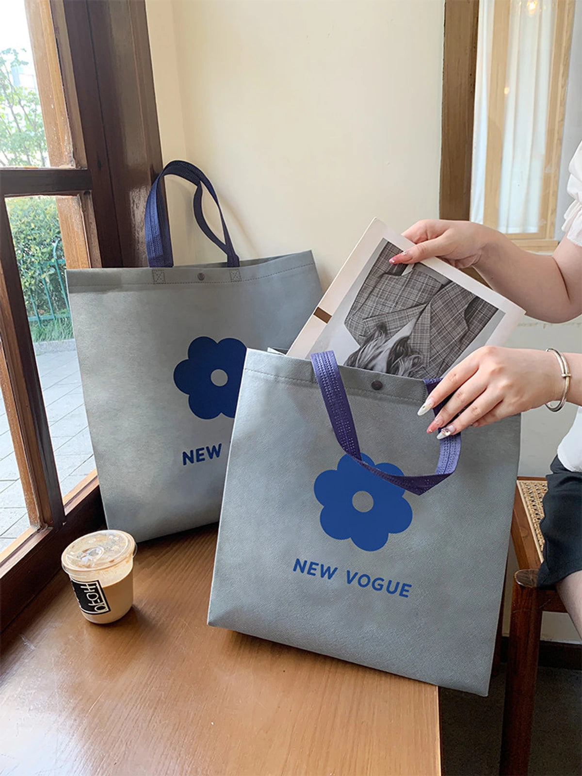 Boutique Non-Woven Garment Packaging Bags — 4 Styles product view 3