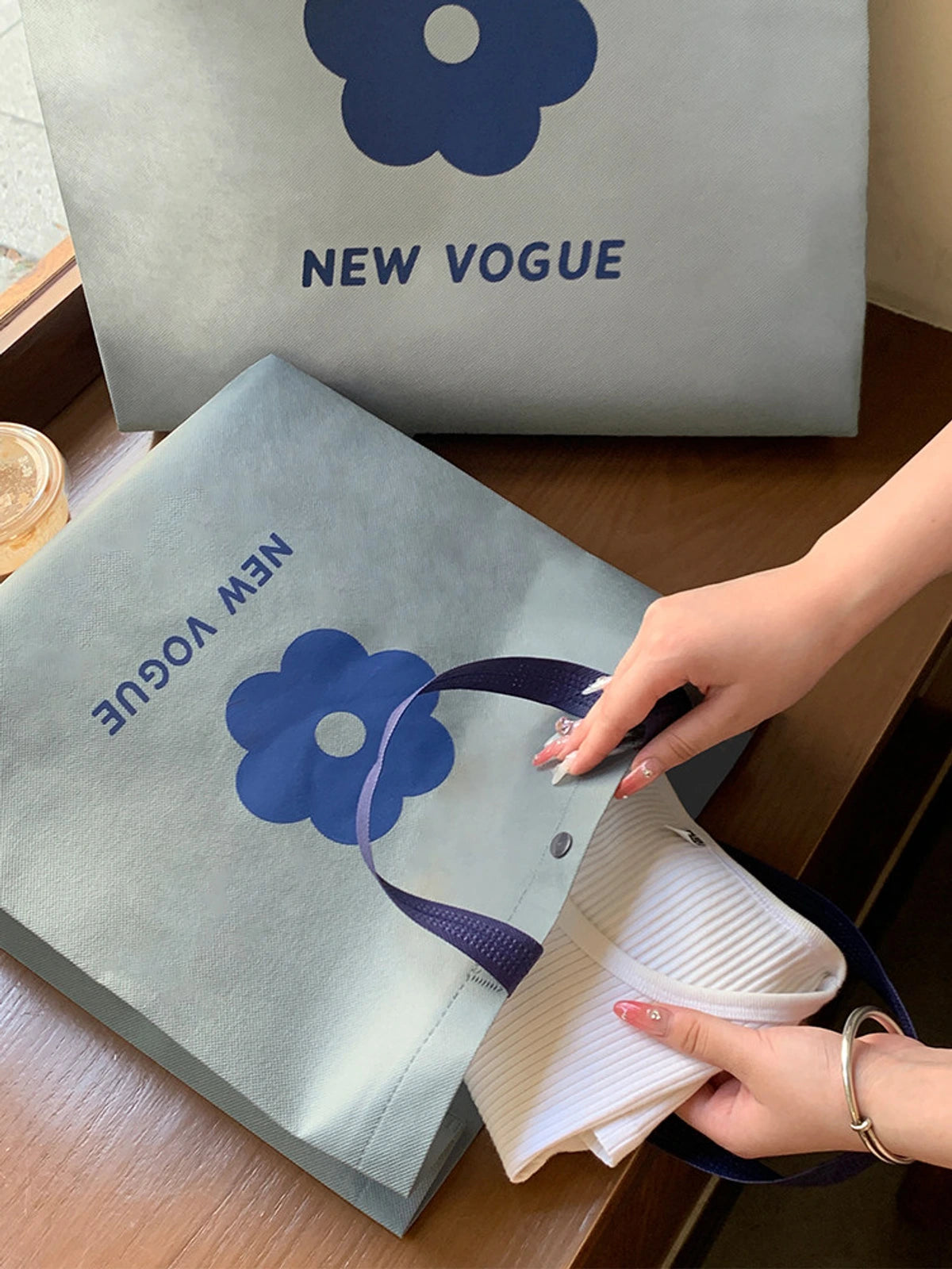 Boutique Non-Woven Garment Packaging Bags — 4 Styles product view 4