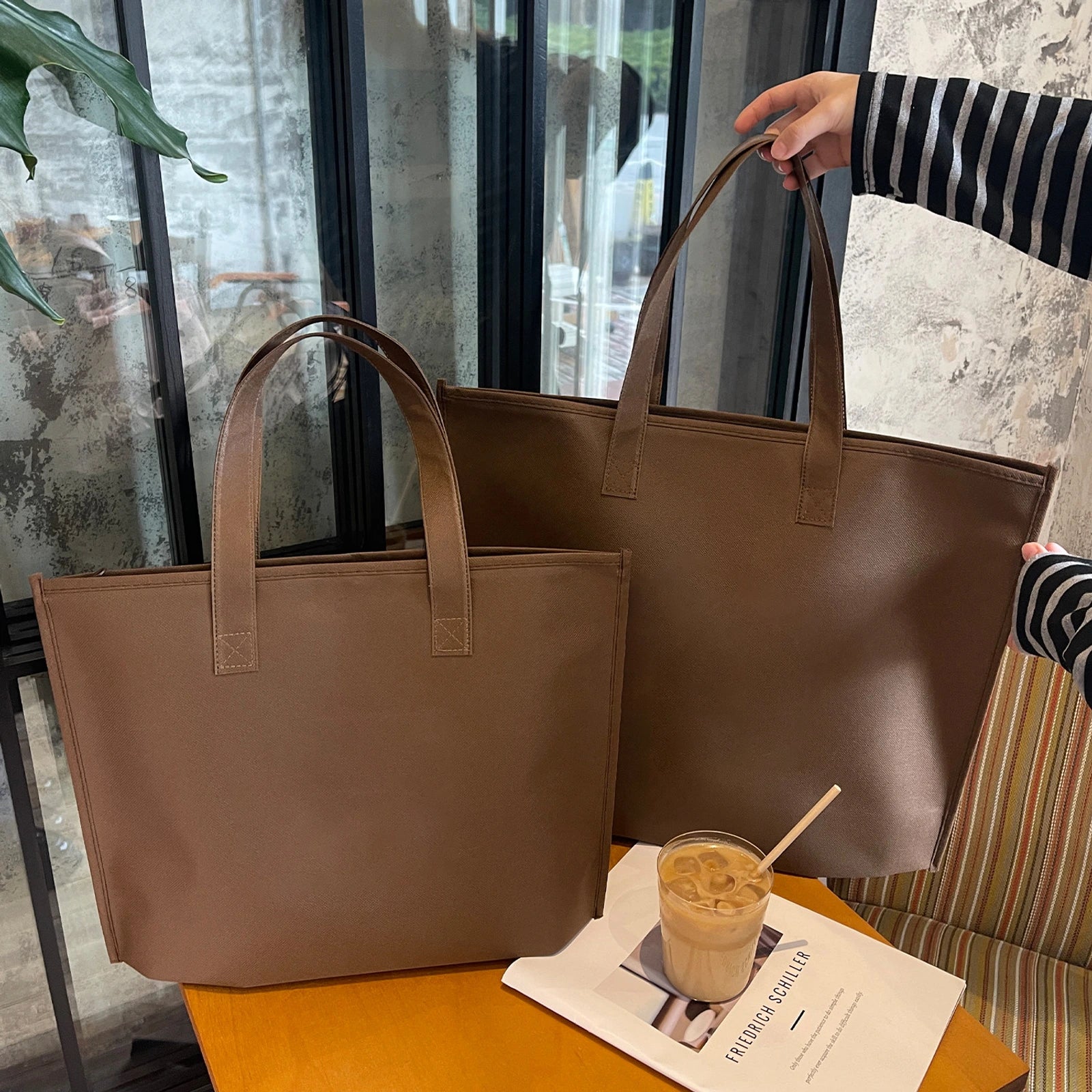 Boutique Non-Woven Tote Bags — 12 Styles — Brown Plain Zipper Tote