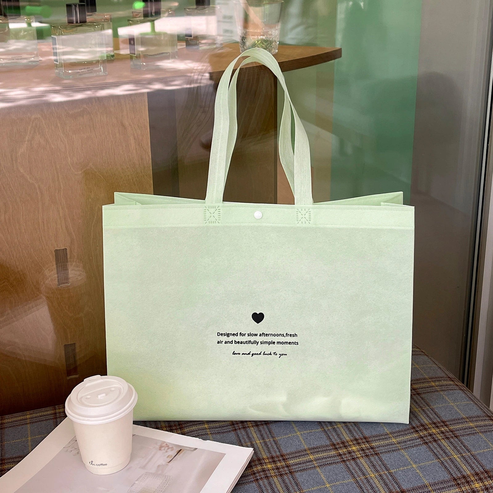 Boutique Non-Woven Tote Bags — 13 Styles — Light Green English Print Tote