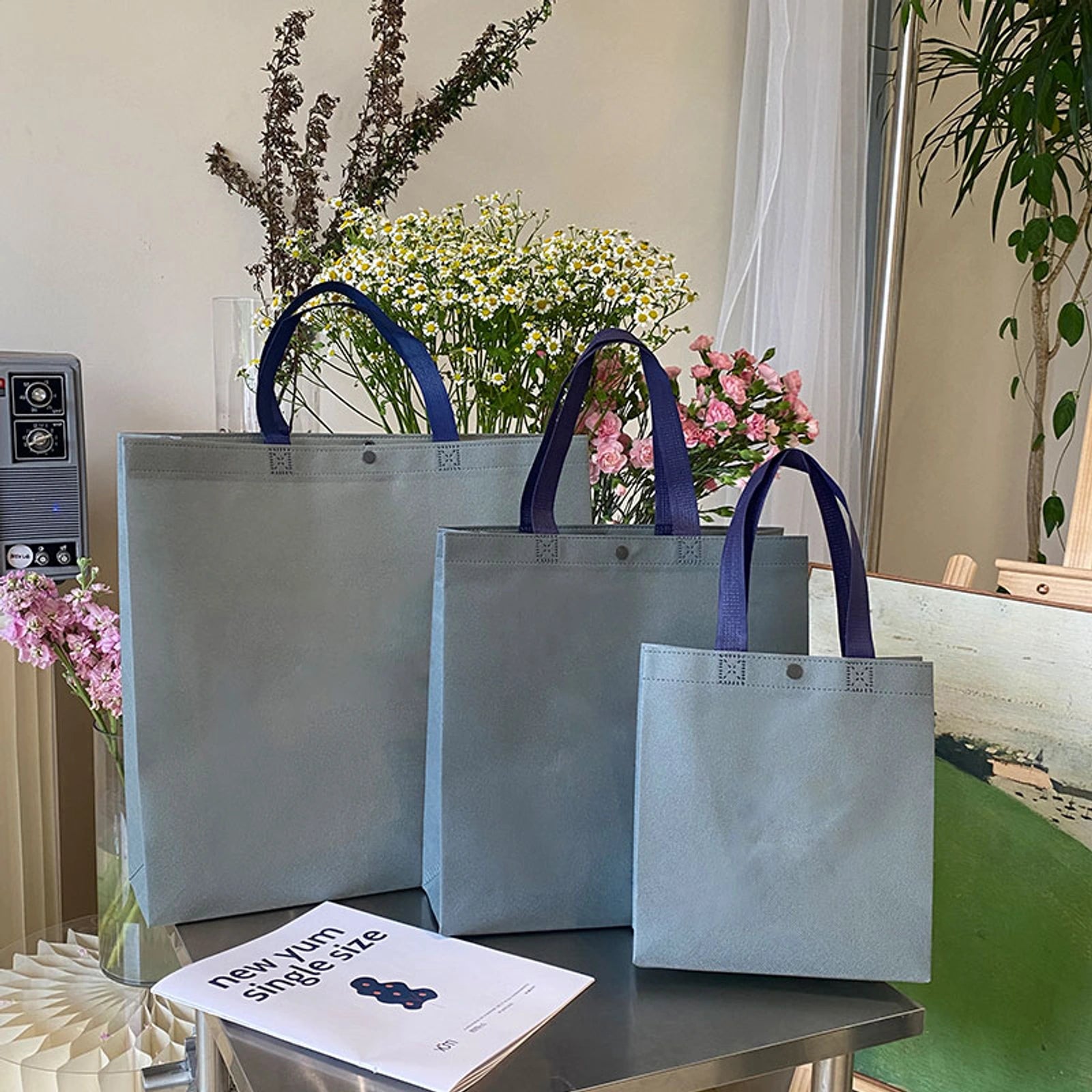 Boutique Non-Woven Tote Bags — 14 Styles — Gray Plain Tote