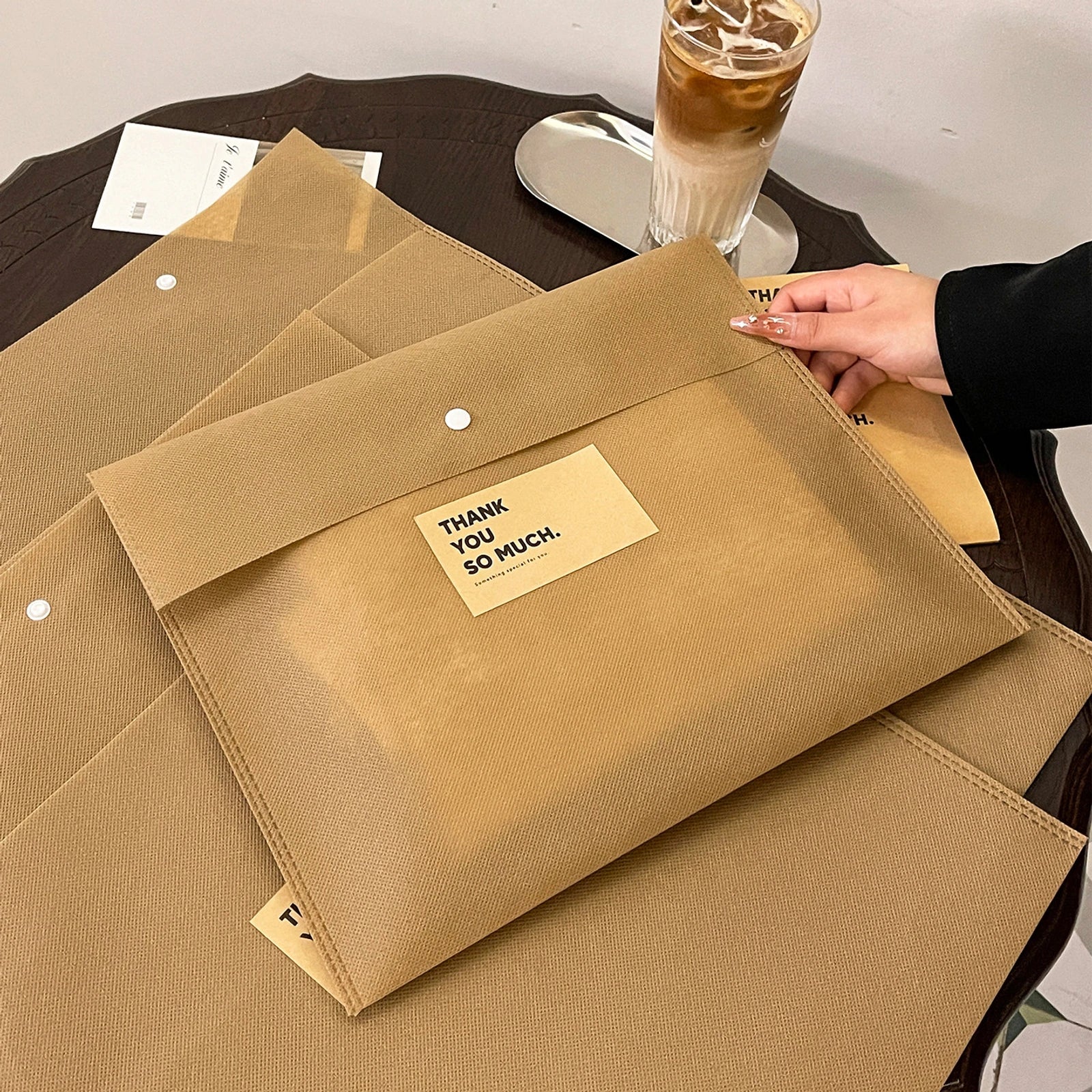 Boutique Non-Woven Tote Bags — 3 Styles — Brown Envelope Bag Easy — Open