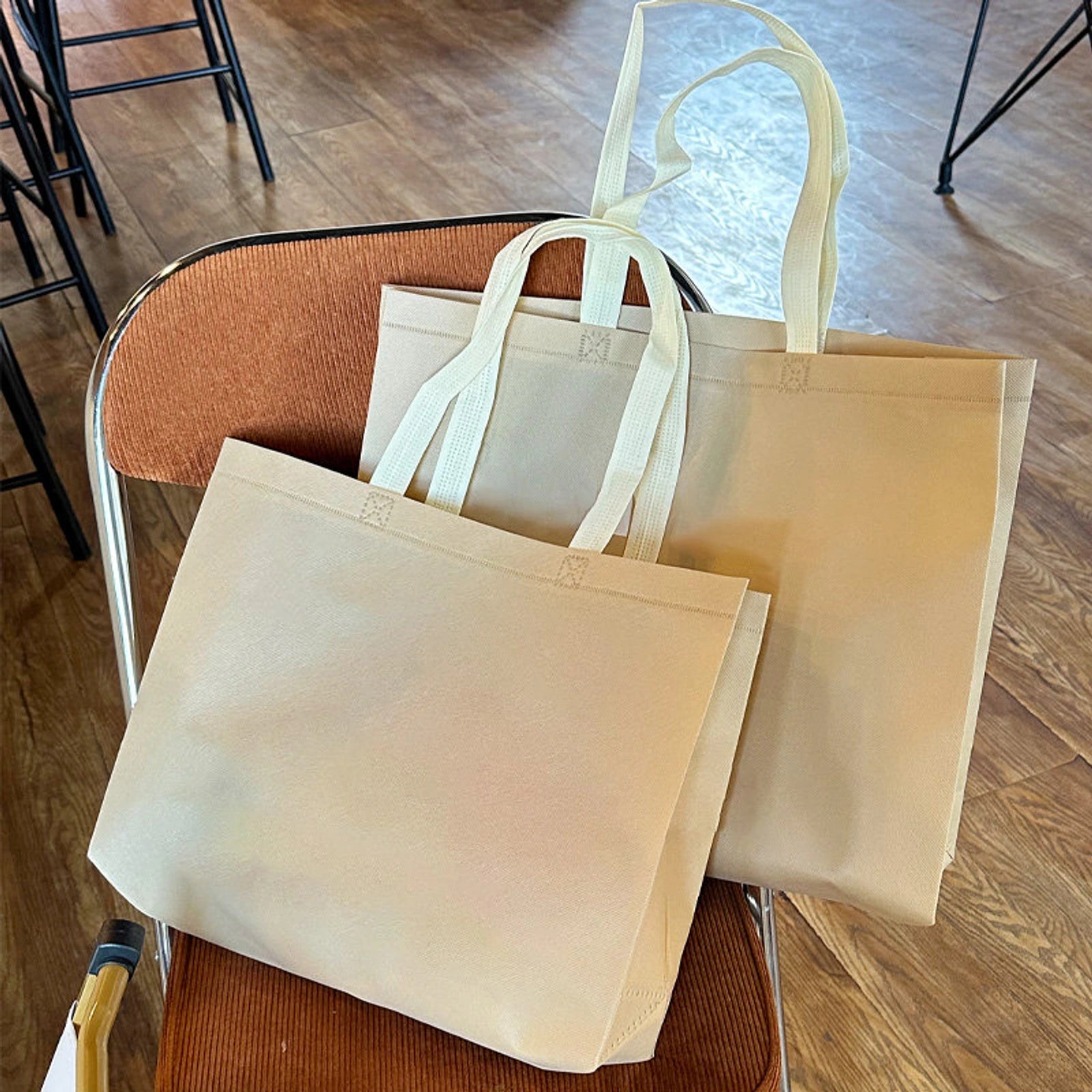 Boutique Non-Woven Tote Bags — 4 Styles — IvoryPlain