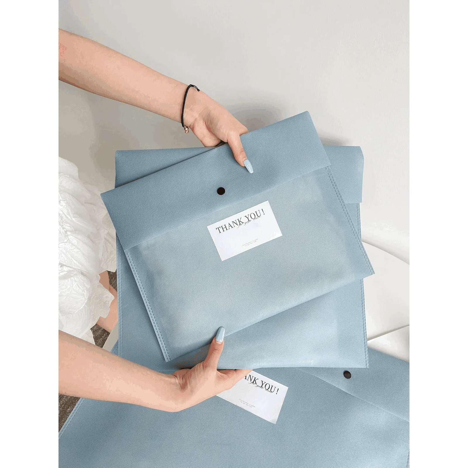 Boutique Non-Woven Tote Bags — 4 Styles animated product view 1