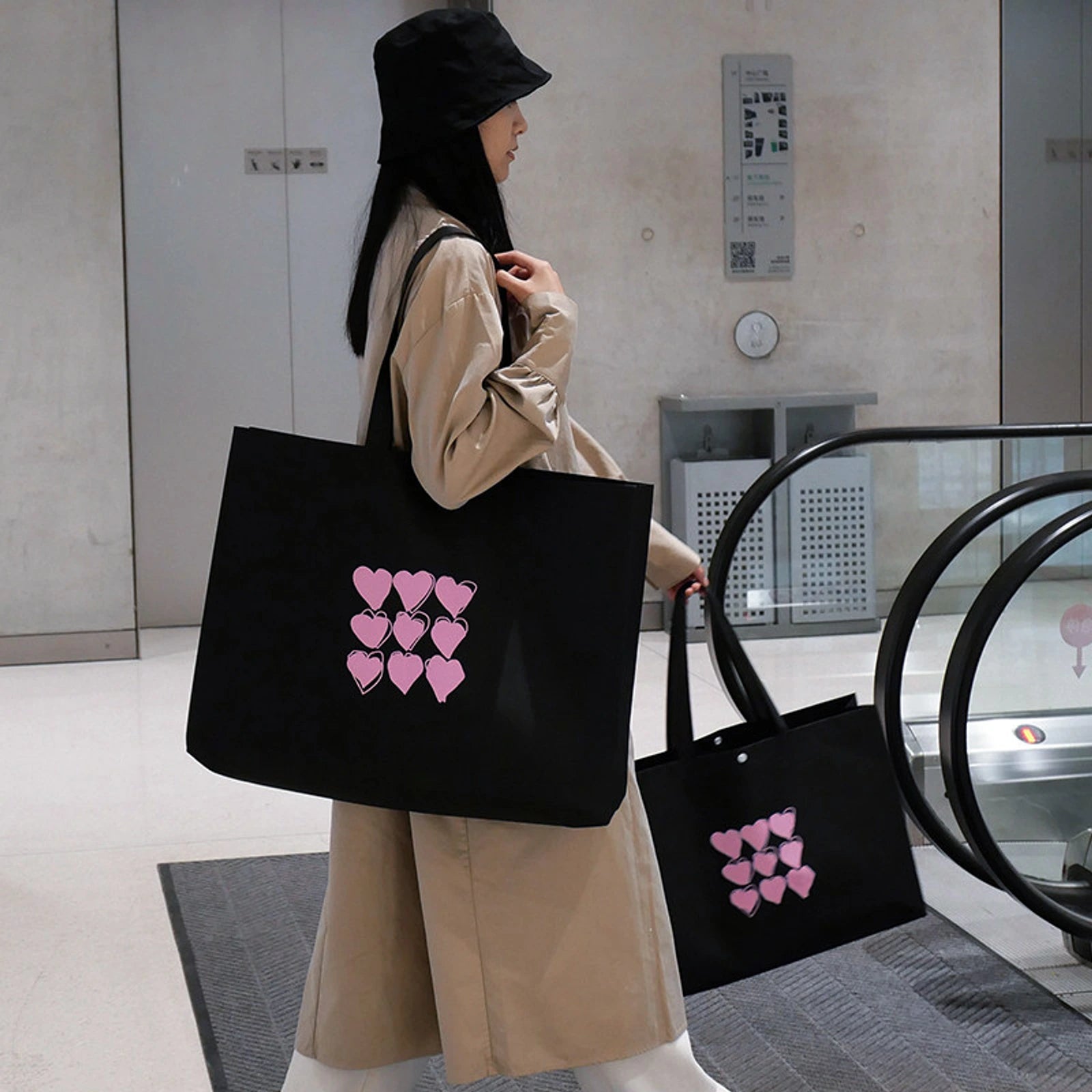 Boutique Non-Woven Tote Bags — 5 Styles — Black & Pink Heart Print