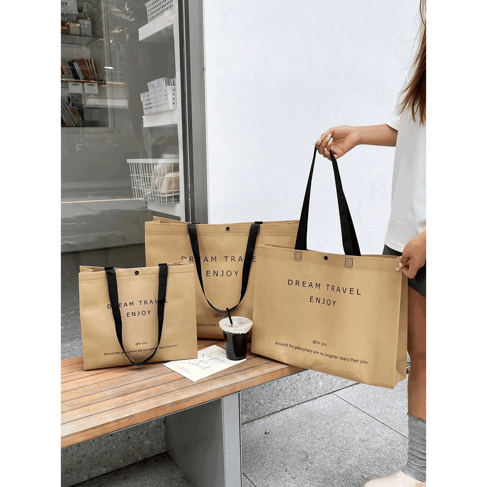 Boutique Non-Woven Tote Bags — 5 Styles animated product view 1