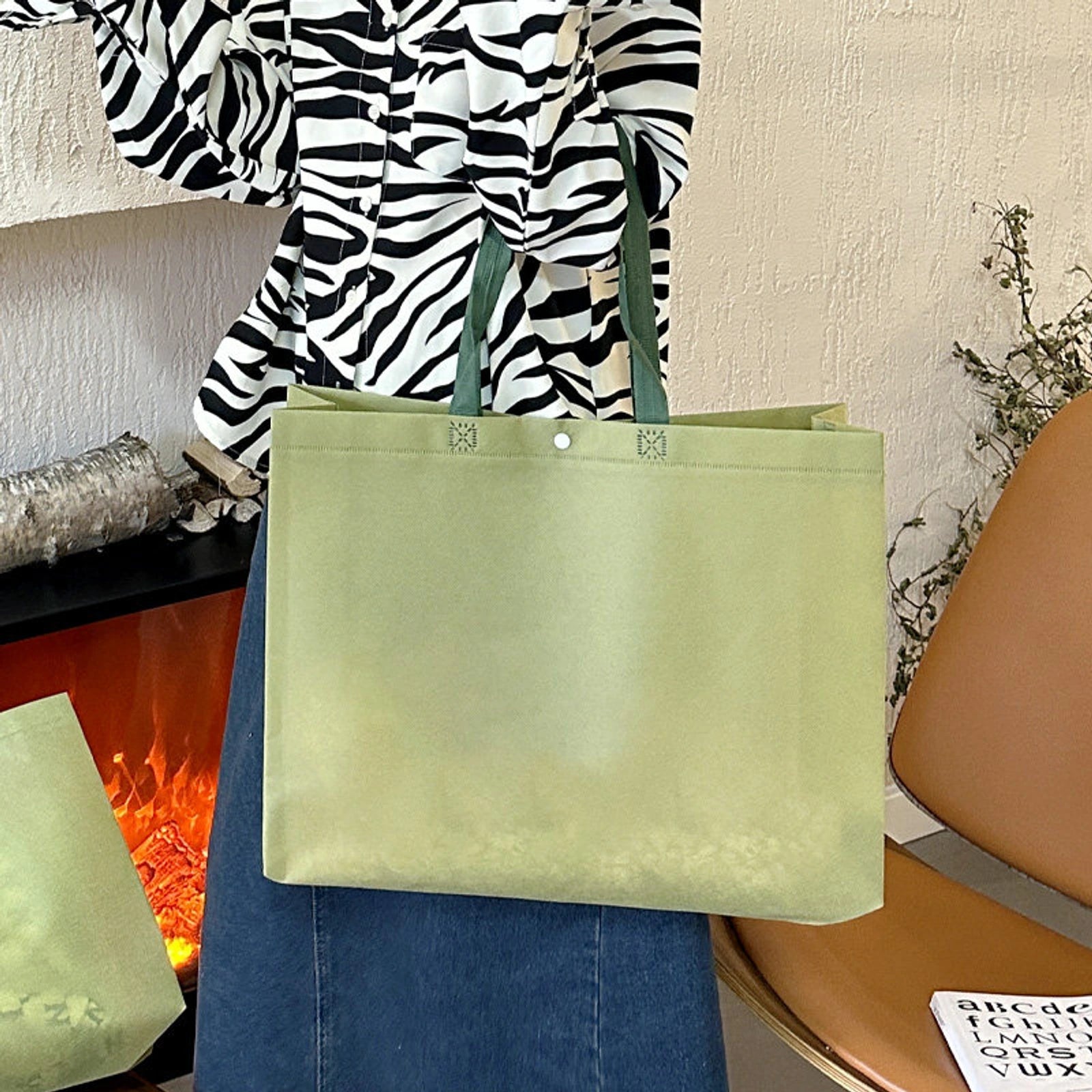 Boutique Non-Woven Tote Bags — 9 Styles — Matcha GreenSnap Closure