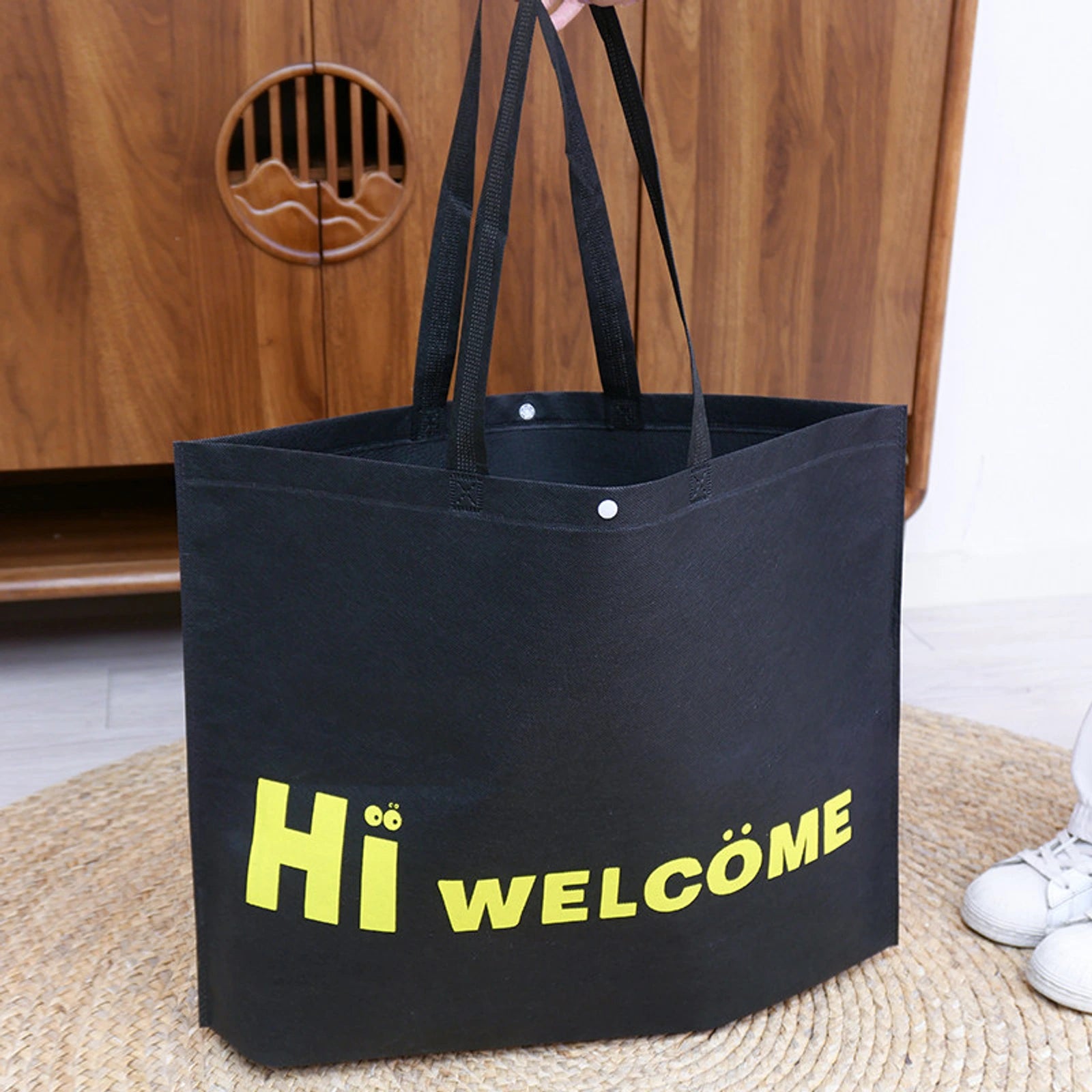 Bow Print Large-Capacity Non-Woven Tote Bags — 12 Styles — Large — Capacity — BlackBright Yellow Print