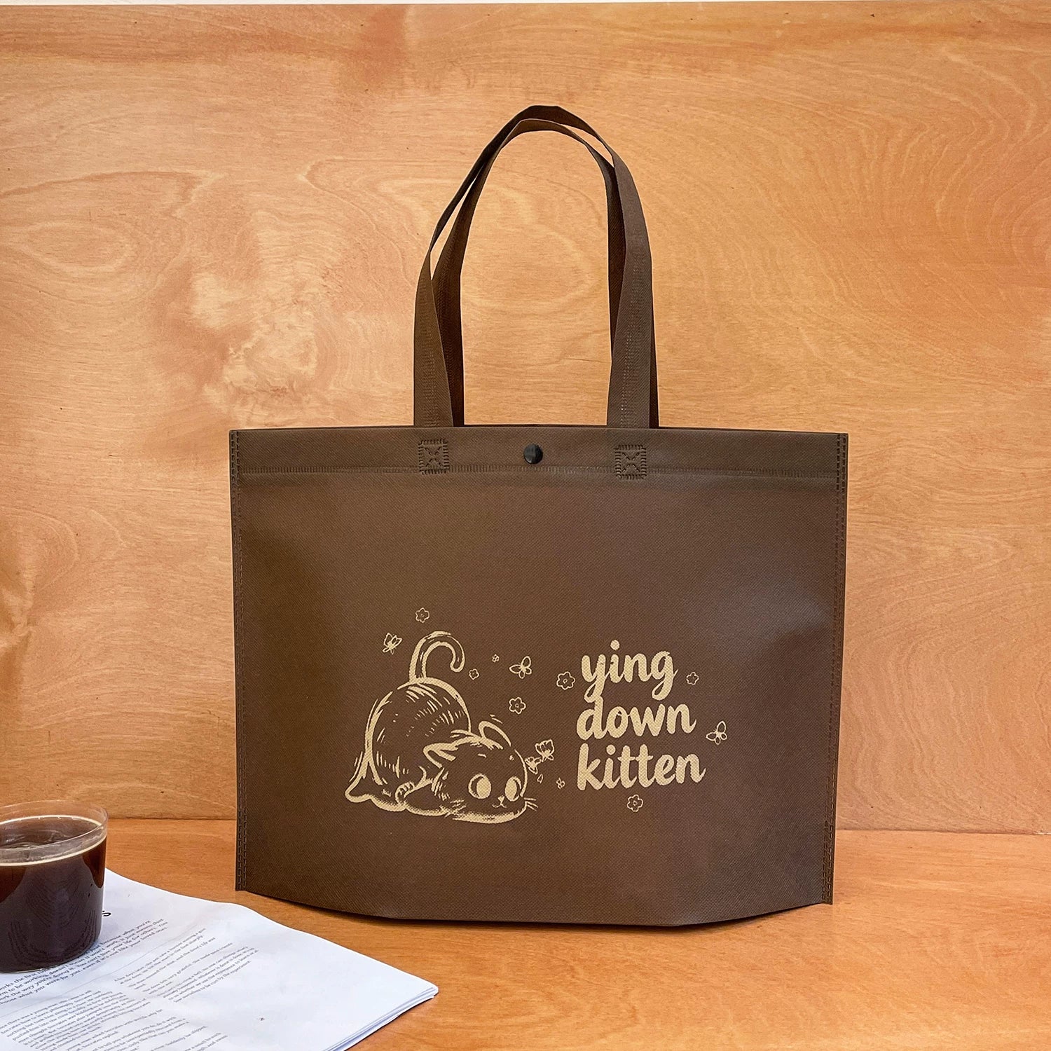 Brown – Cat non-woven tote bag
