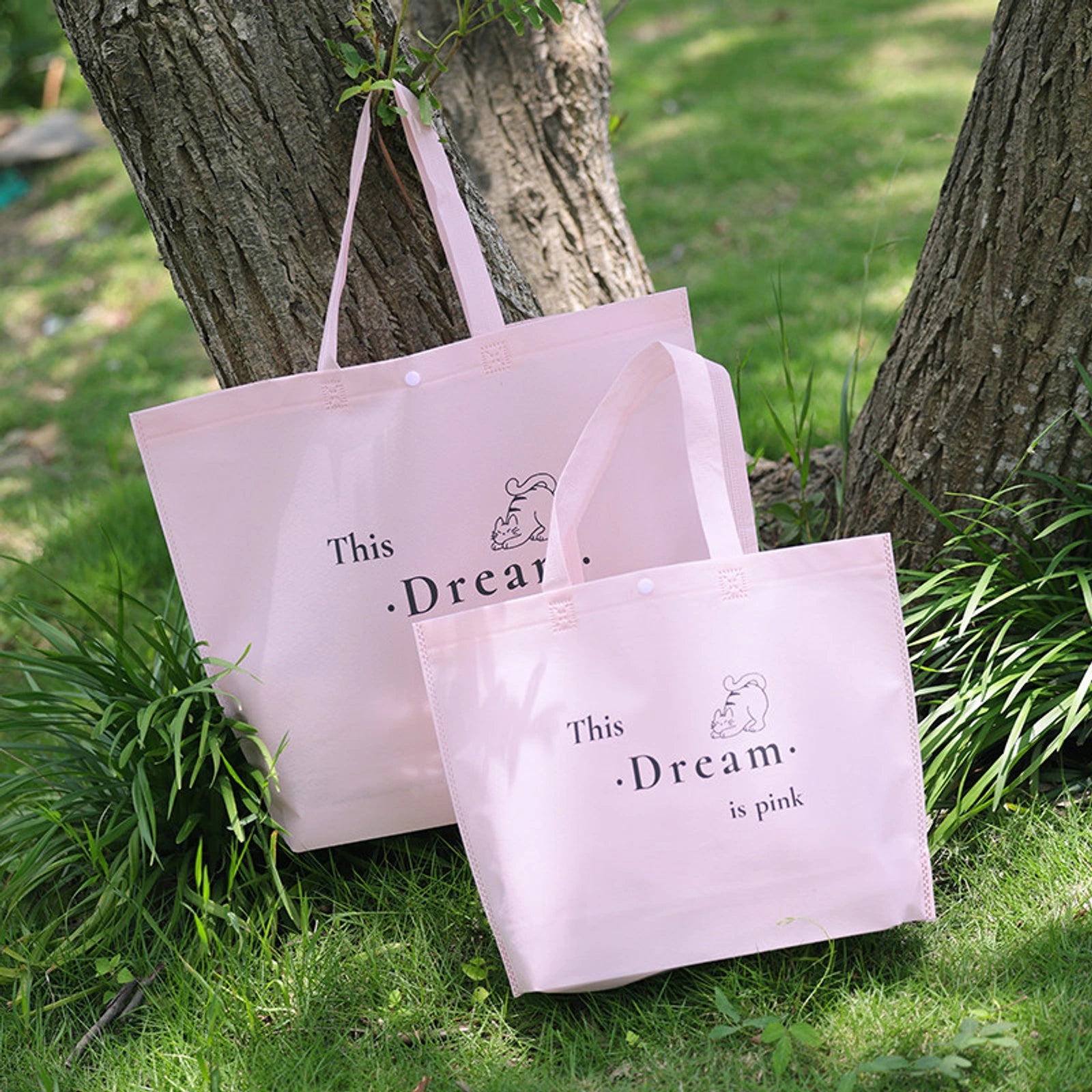 Cedar-Green Non-Woven Tote Bags — 15 Styles — — Sakura Pink
