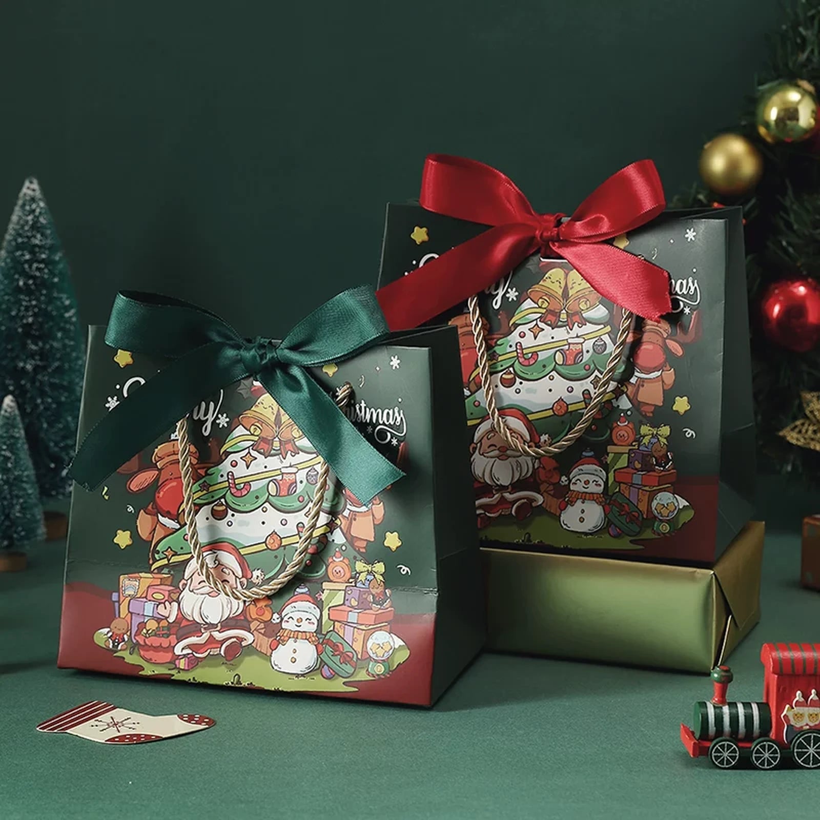 Christmas Paper Gift Bags with Ribbon Options – product view