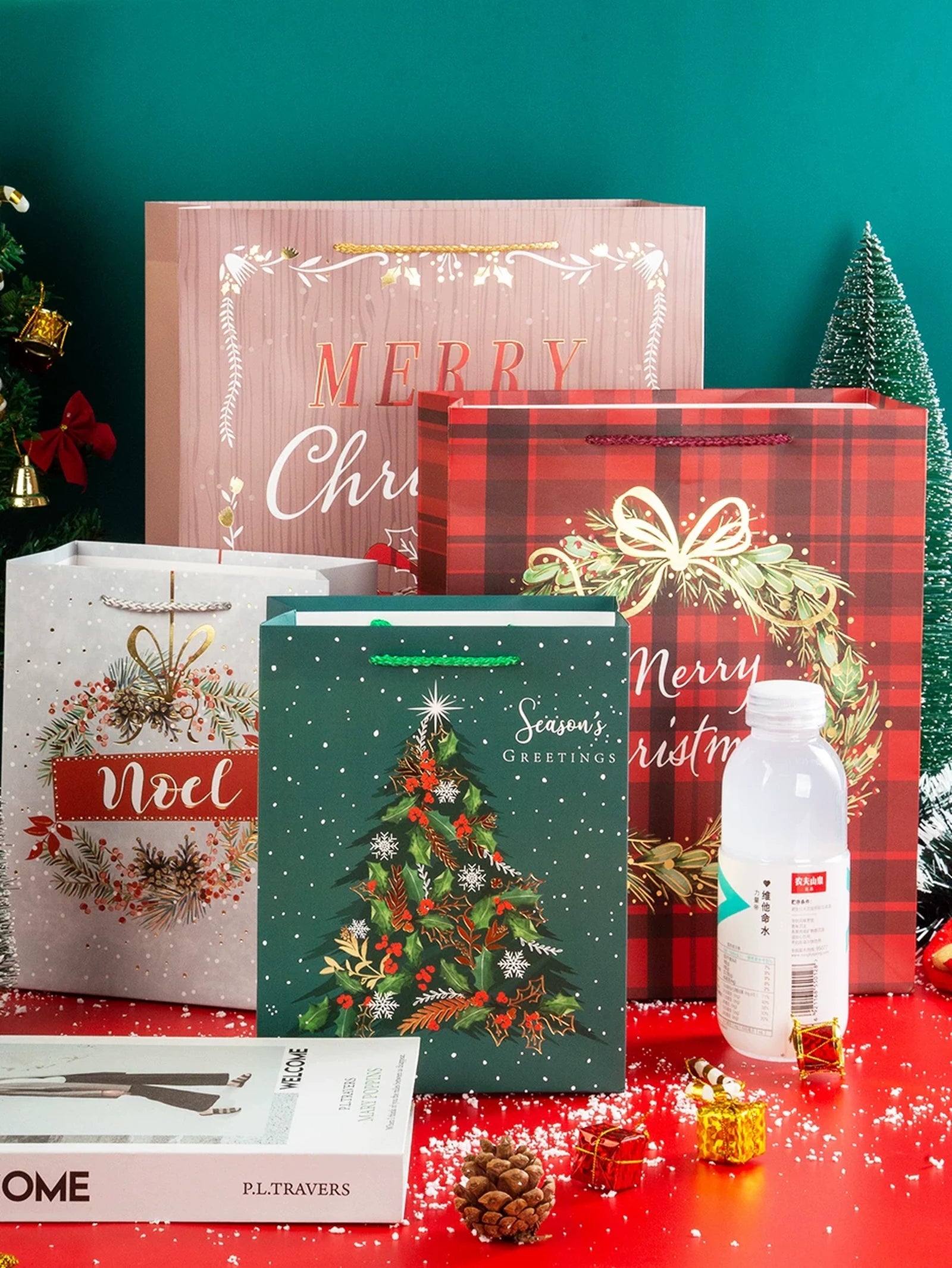 Christmas Paper Gift Bags with Rope Handles – product view