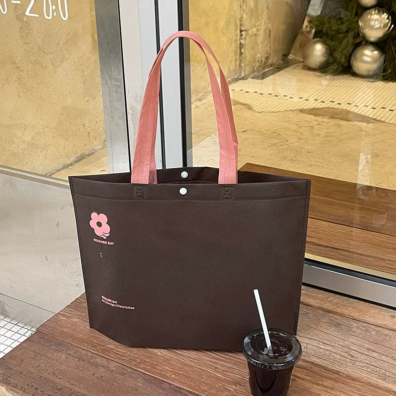 Coffee Brown – Flowers non-woven tote bag