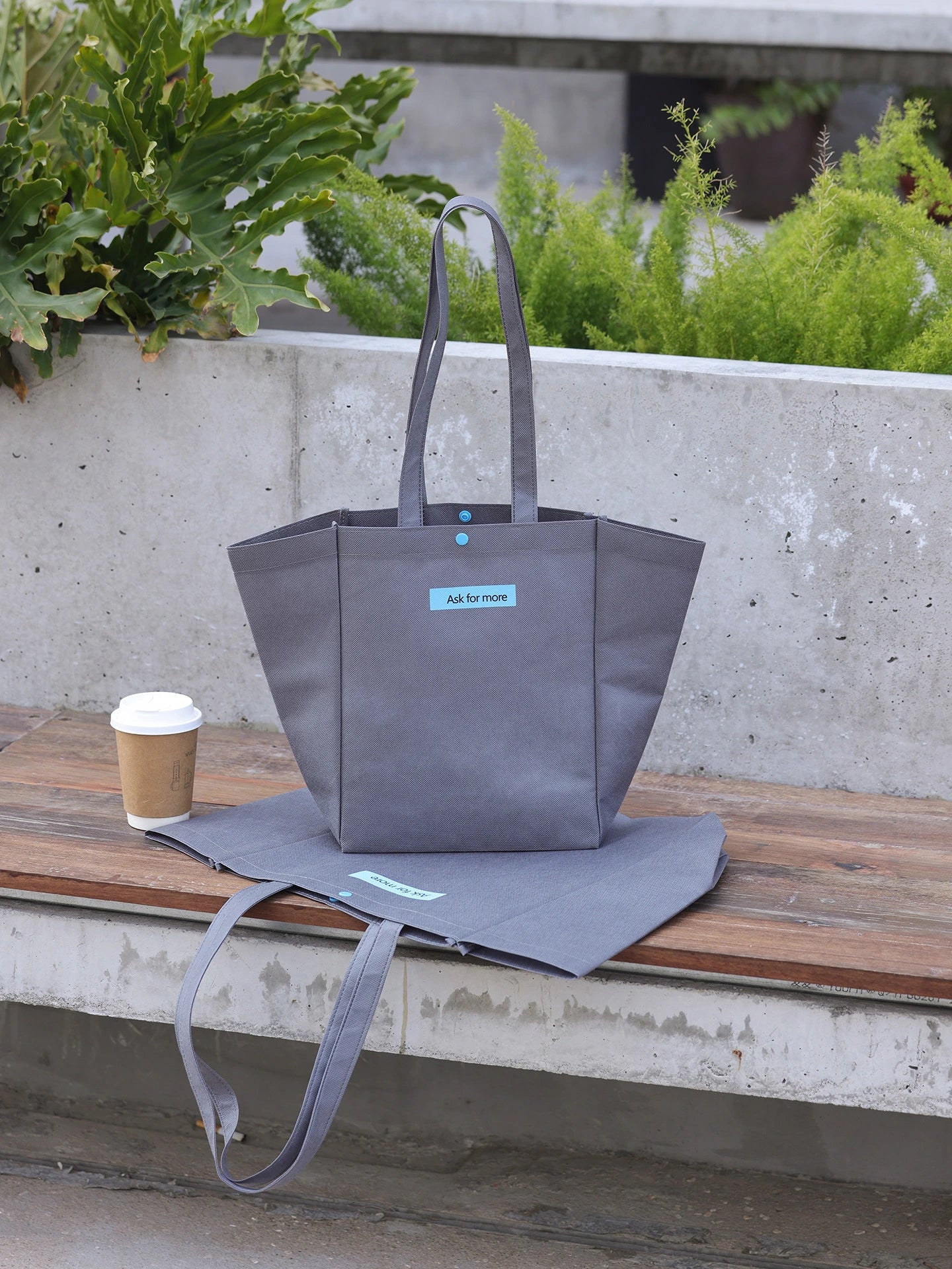 Color-Block Stitched Non-Woven Tote Bags — 10 Styles product view 5