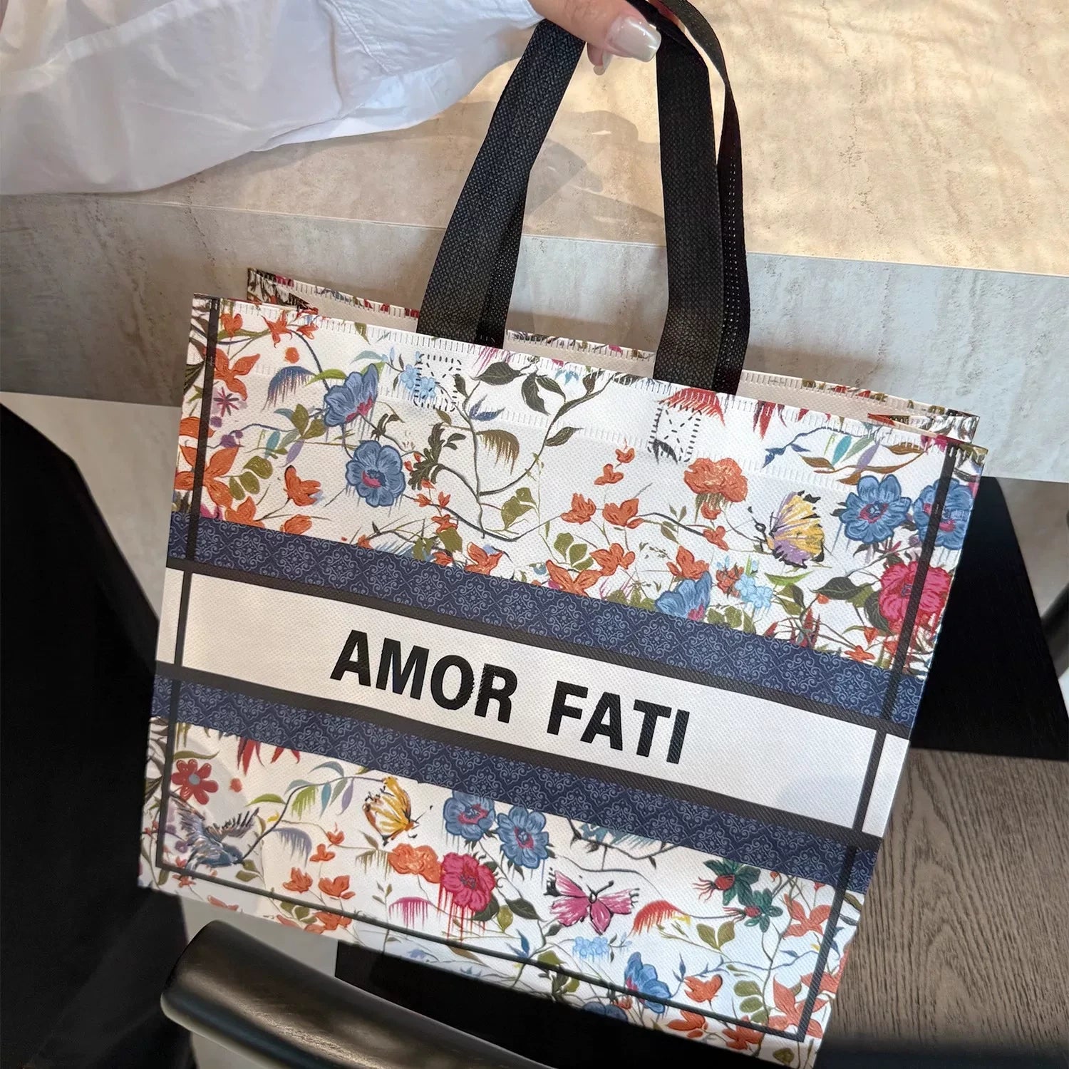 Floral printed laminated non-woven tote bag