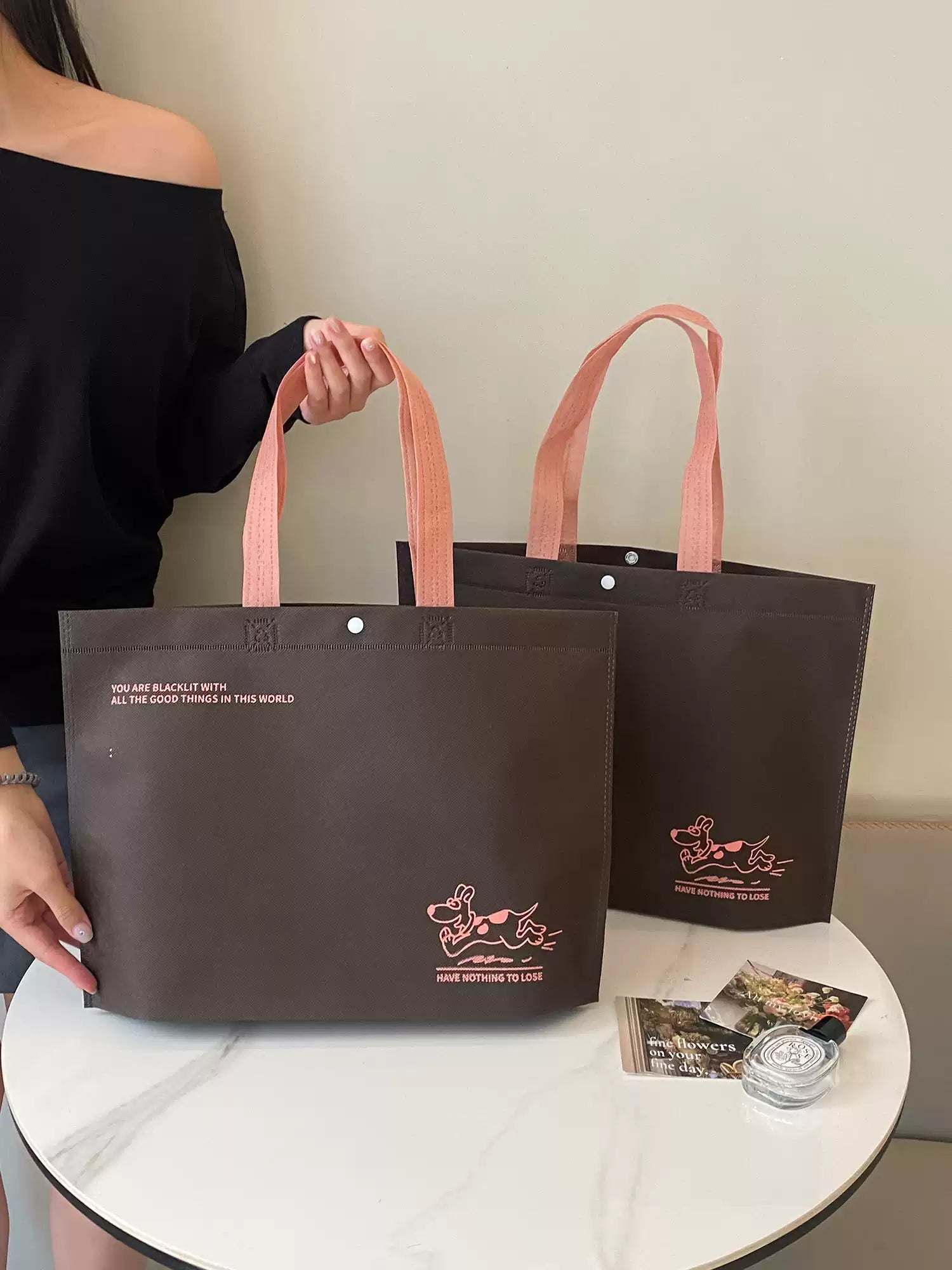 Custom snap closure non-woven tote bag in printed and plain styles