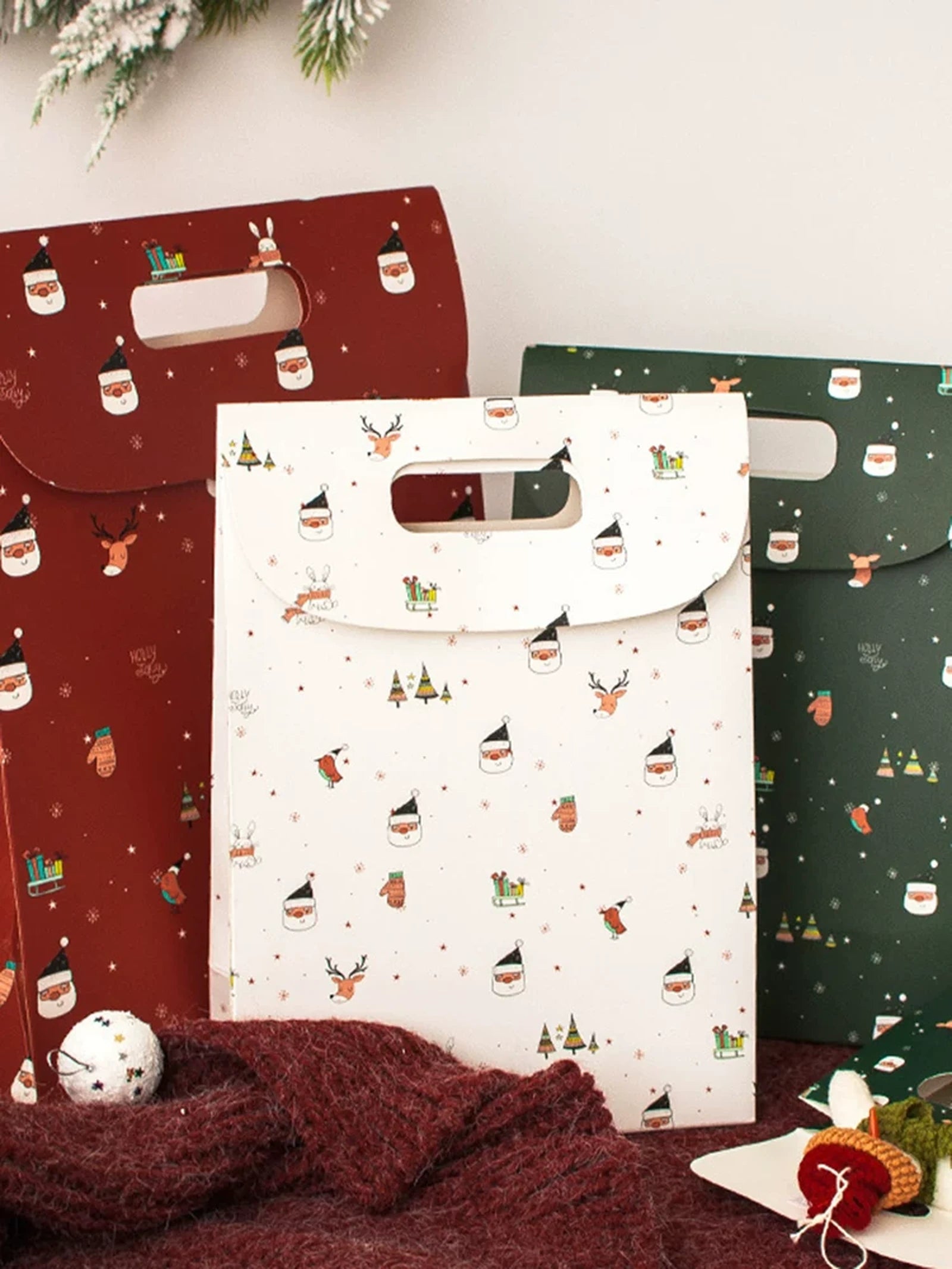 Die-Cut Handle Christmas Cardstock Gift Bags – product view