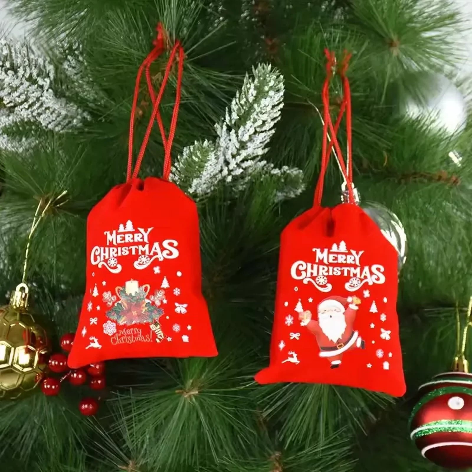 Drawstring Velvet Christmas Gift Pouches – product view