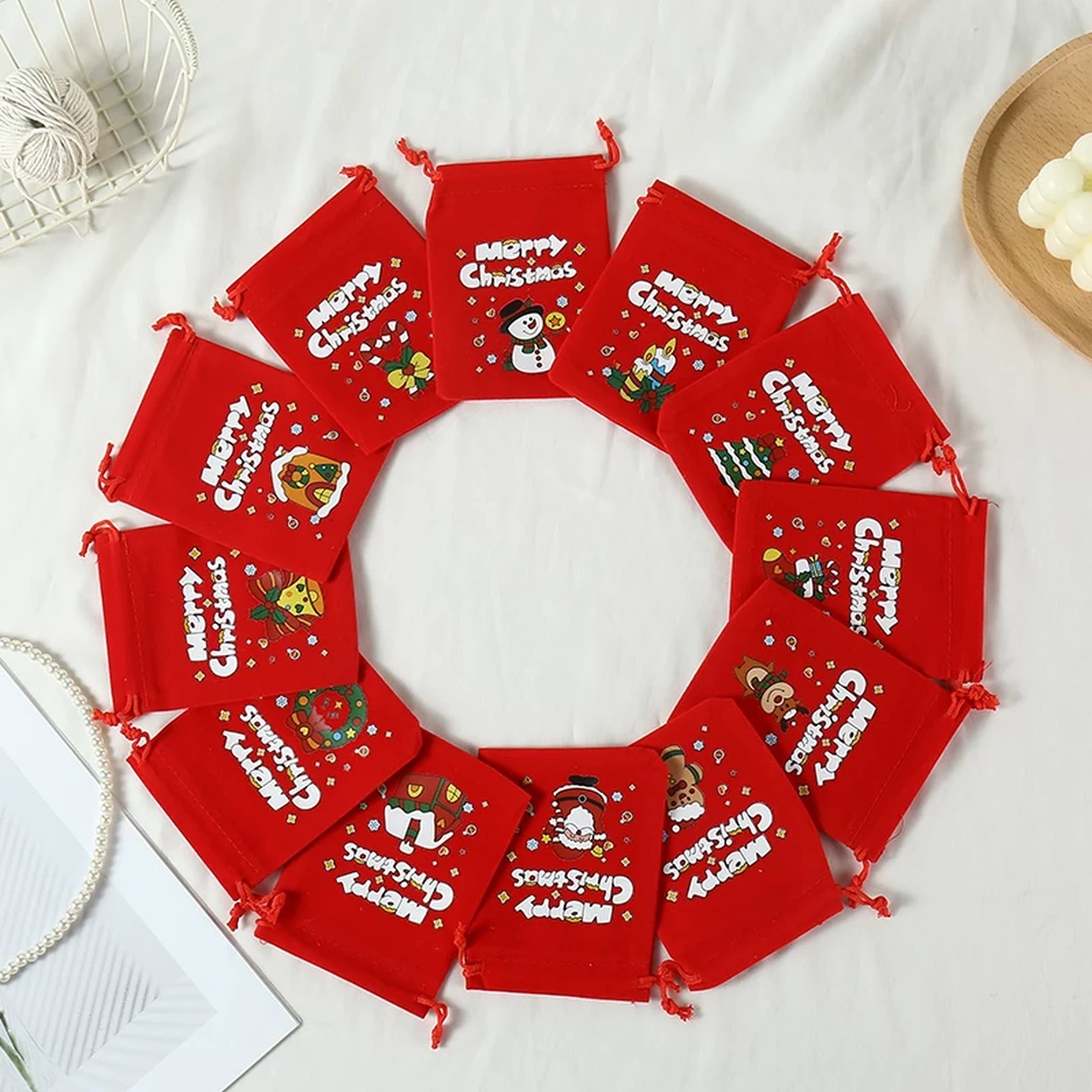 Drawstring Velvet Christmas Gift Pouches – sample variant