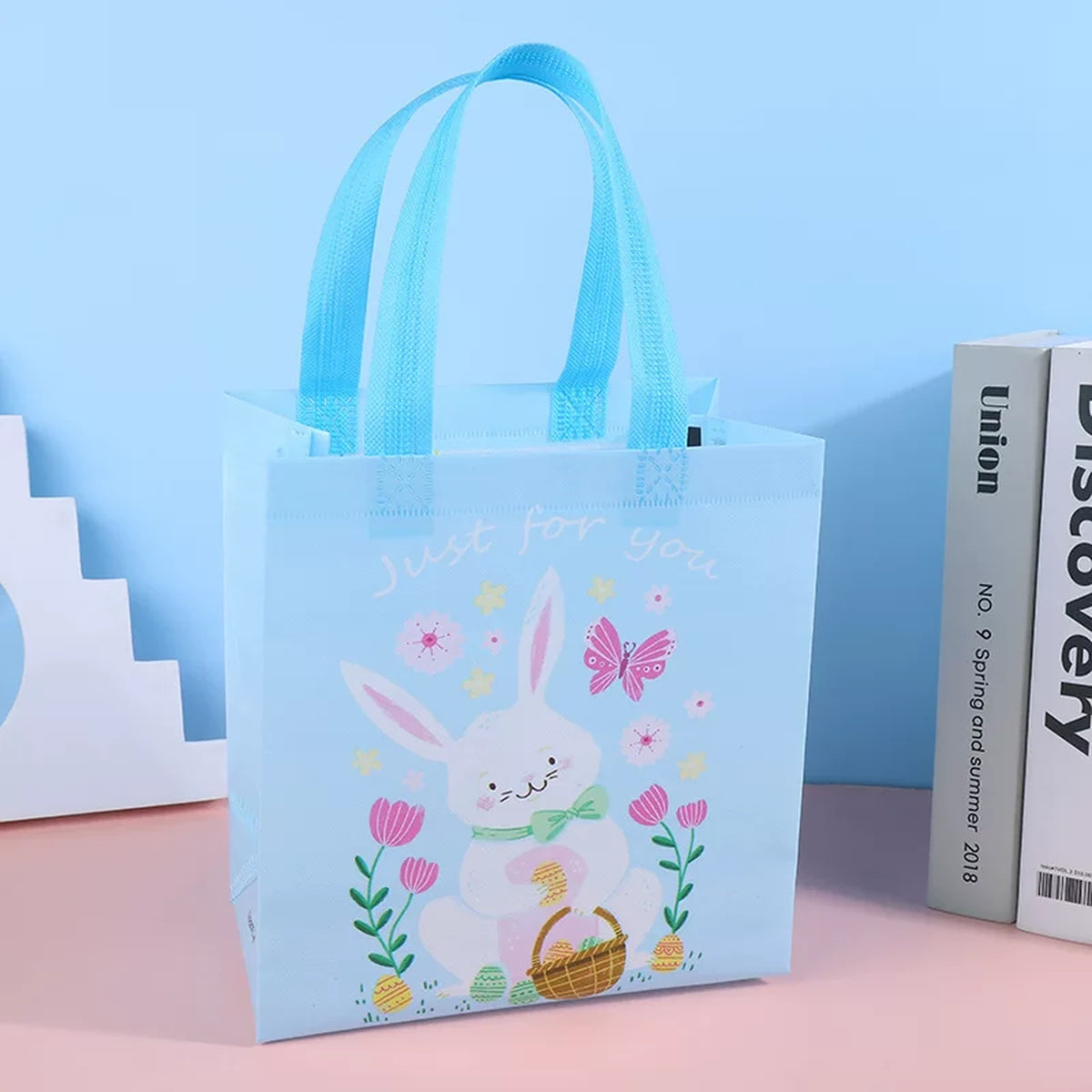 22 × 23 × 11 cm Non-Woven Easter Gift Bags with Handles – variant 36245863684