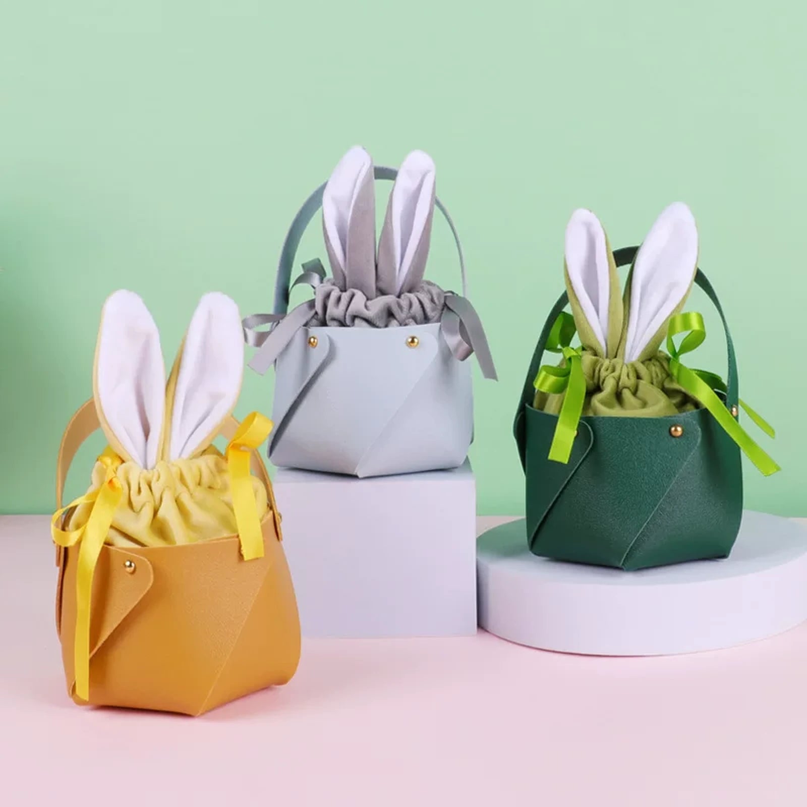 Rabbit-Ear Easter Gift Basket and Velvet Pouch Sets – gallery 01