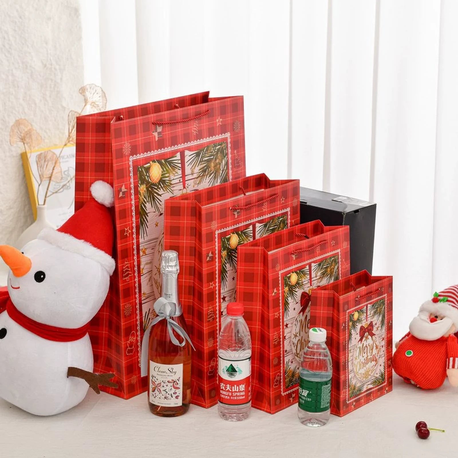 Extra-Large Christmas Paper Gift Bags with Rope Handles – product view 04