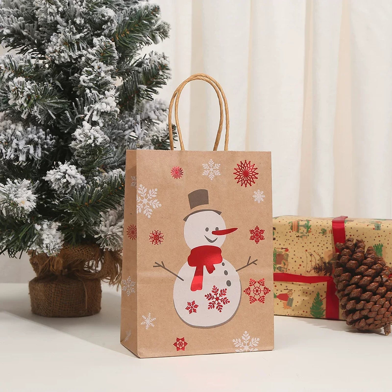 Foil-Stamped Kraft Christmas Gift Bags with Rope Handles – ready-stock variant