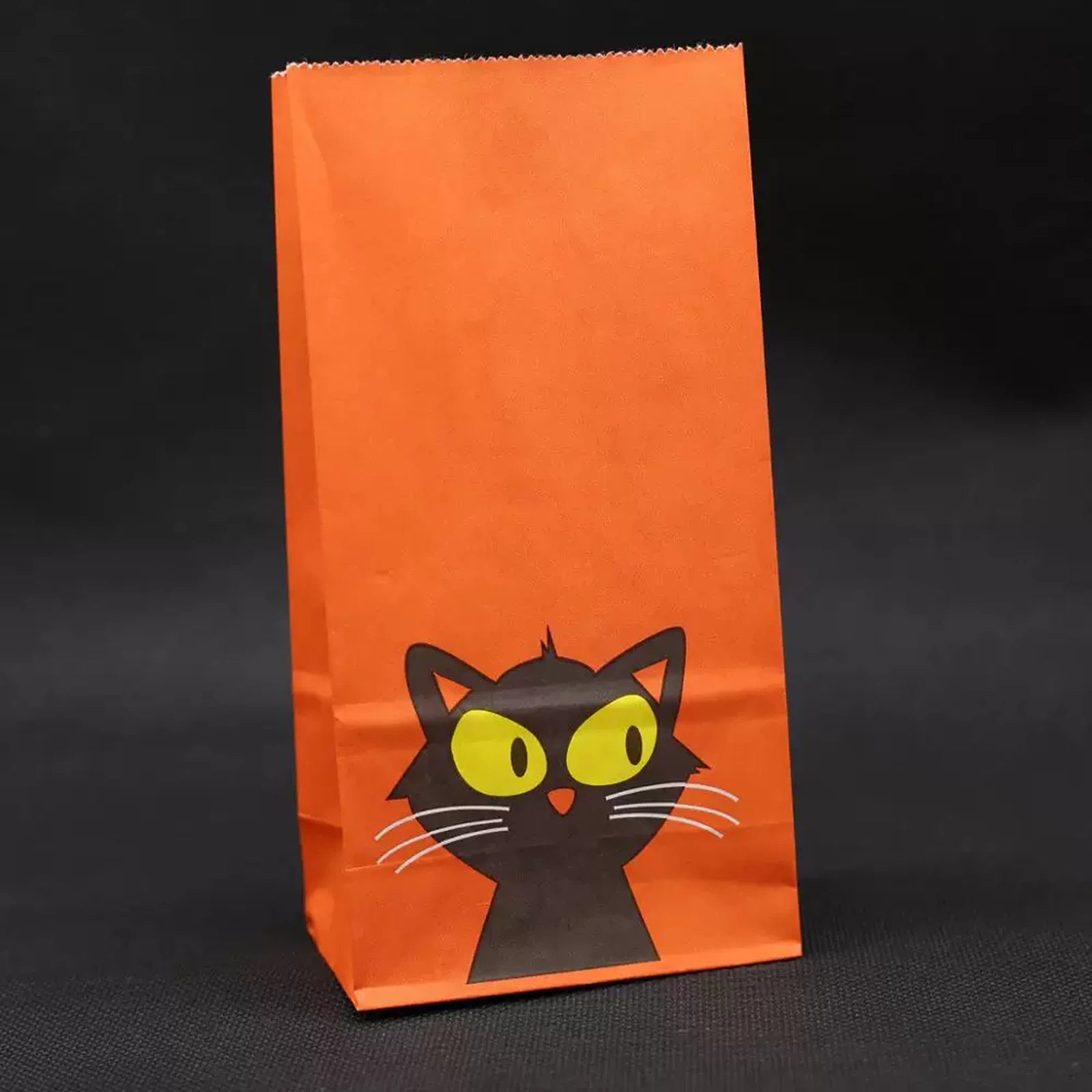 Black cat fold-over kraft paper Halloween treat bag