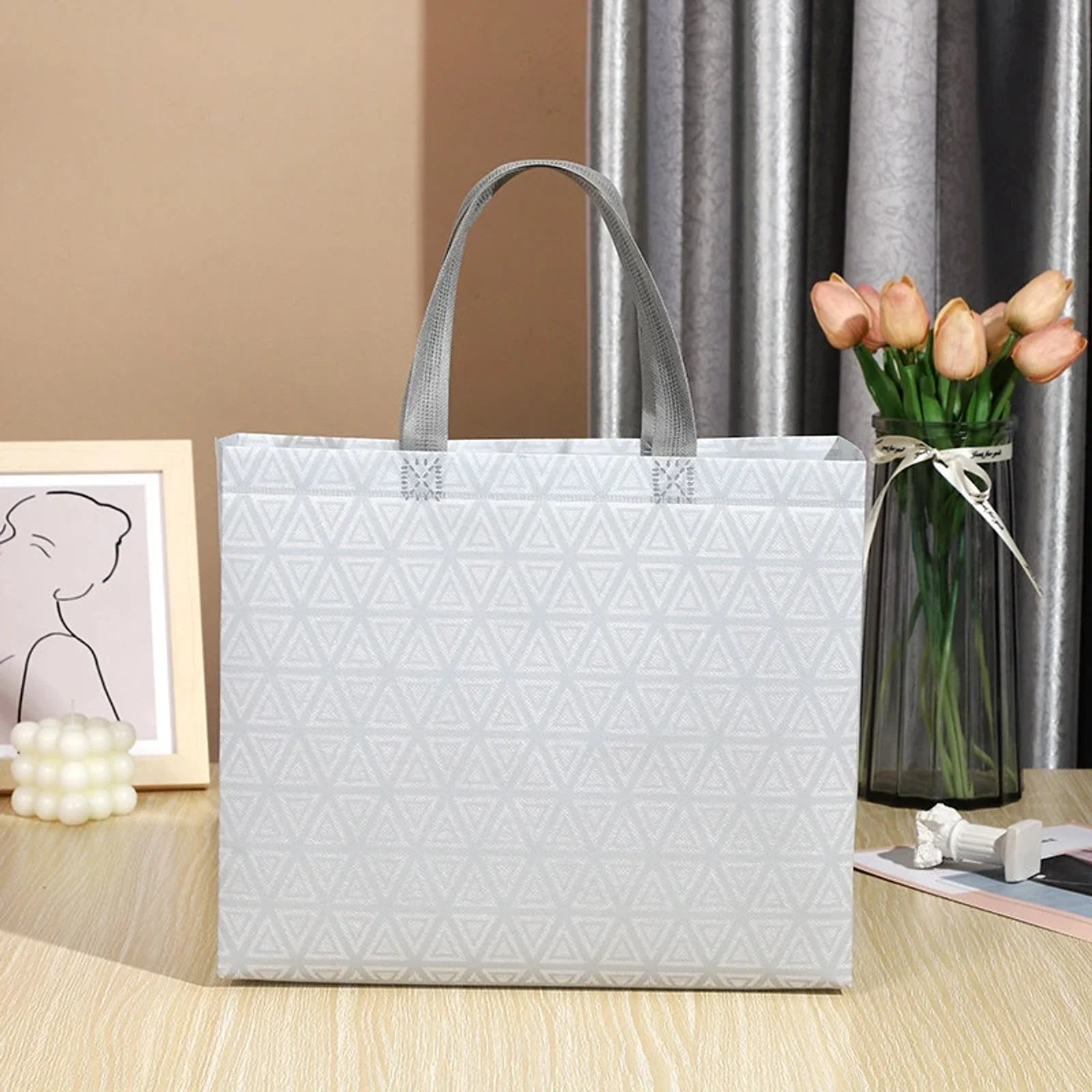 Gray Geometric Print geometric laminated non-woven tote bags — pink & gray