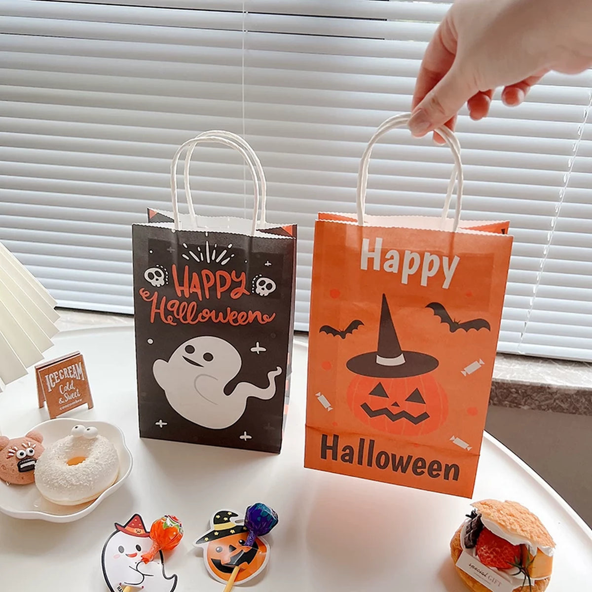 Halloween Paper Gift Bags with Carry Handles – gallery 1
