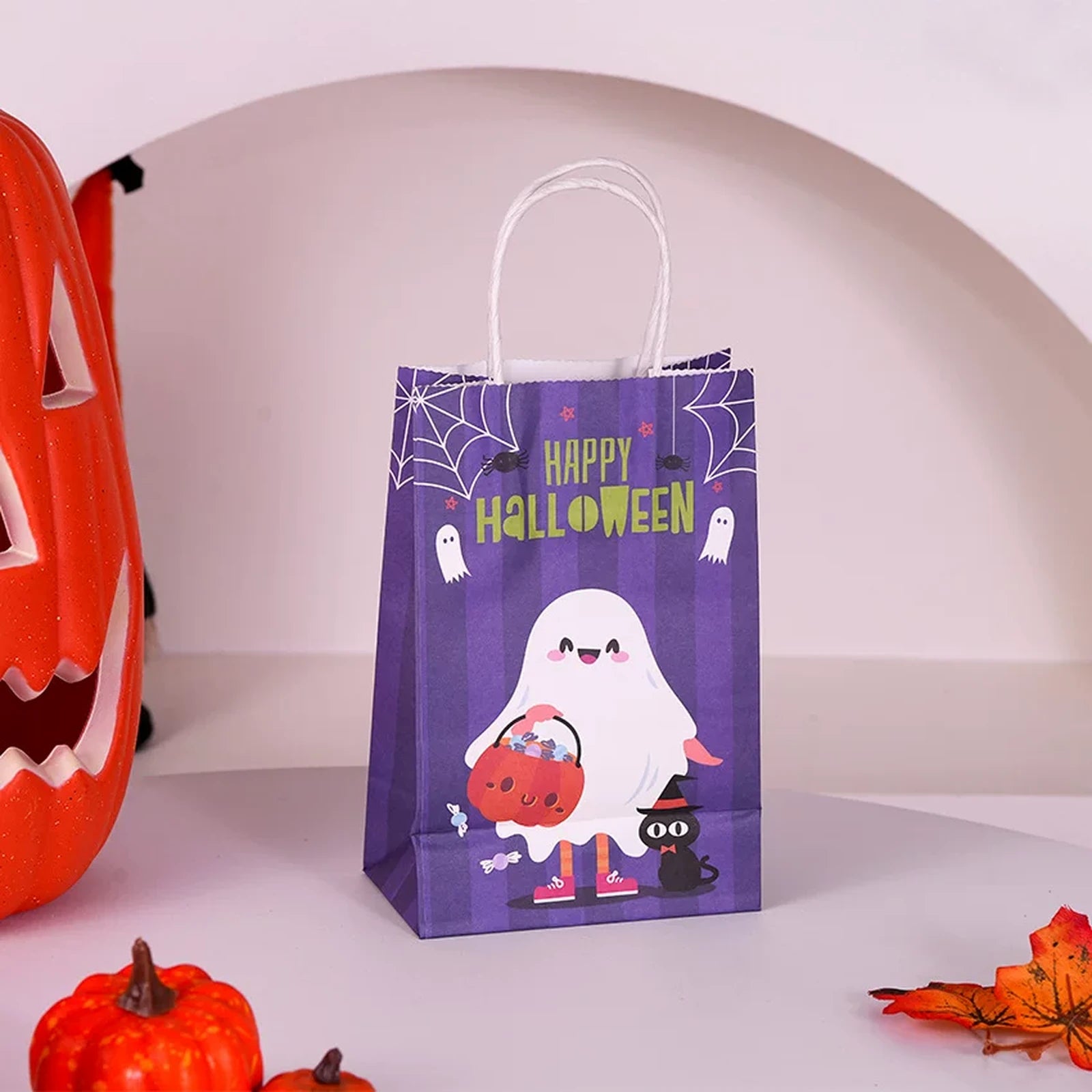 Halloween Paper Gift Bags with Carry Handles – Cartoon Ghost