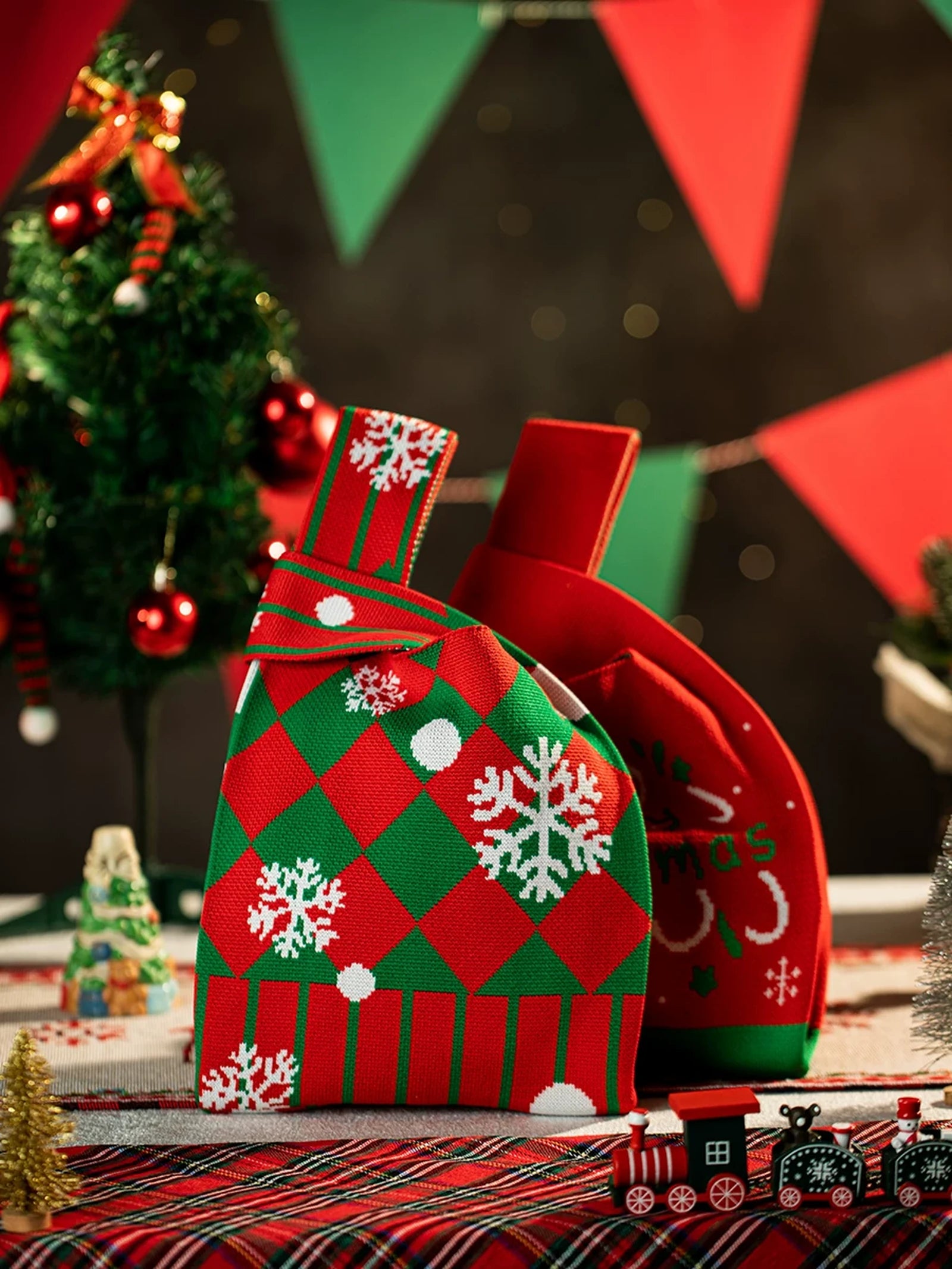 Knitted Christmas Gift Bags with Integrated Handles – product view