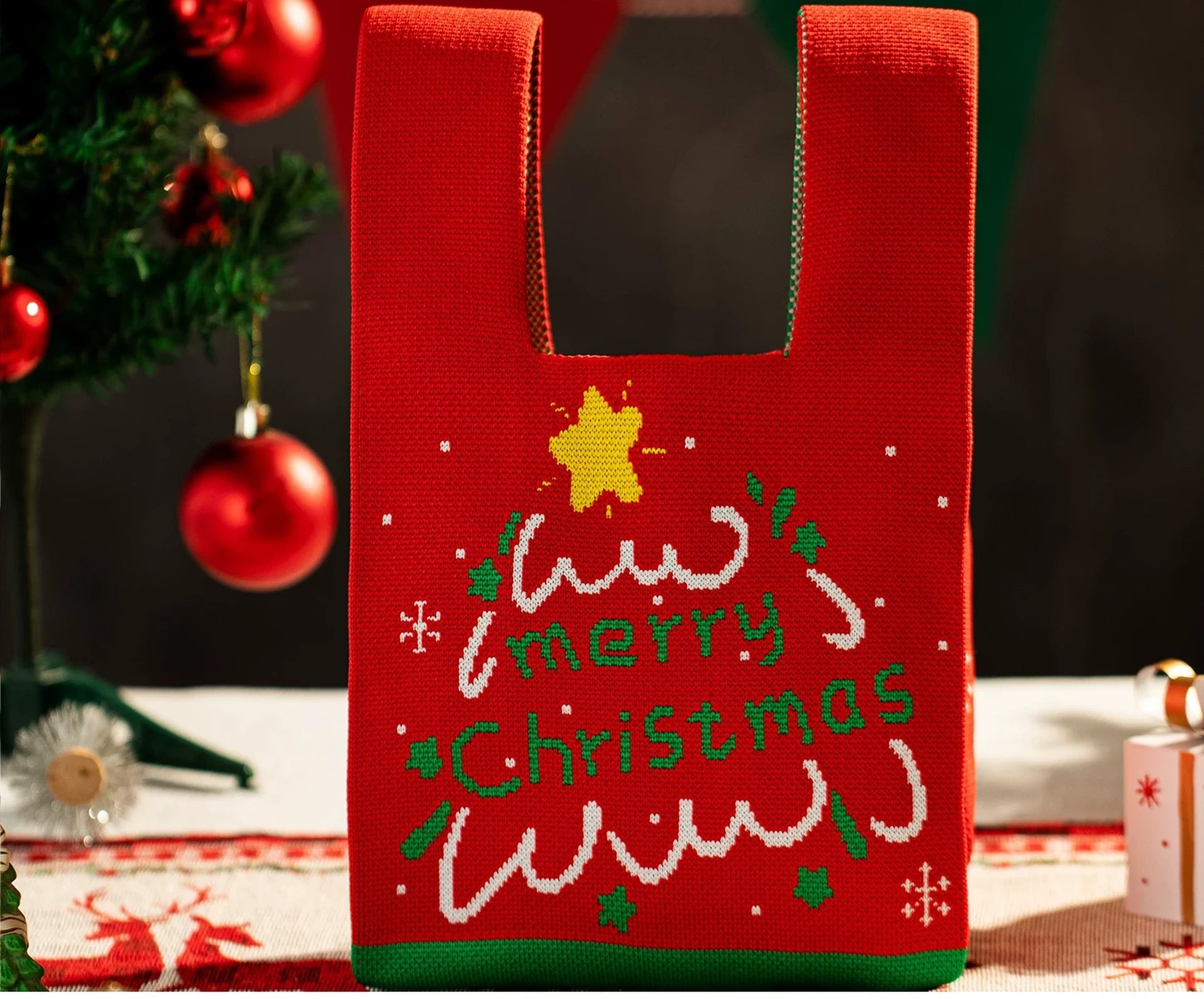 Knitted Christmas Gift Bags with Integrated Handles – ready-stock option