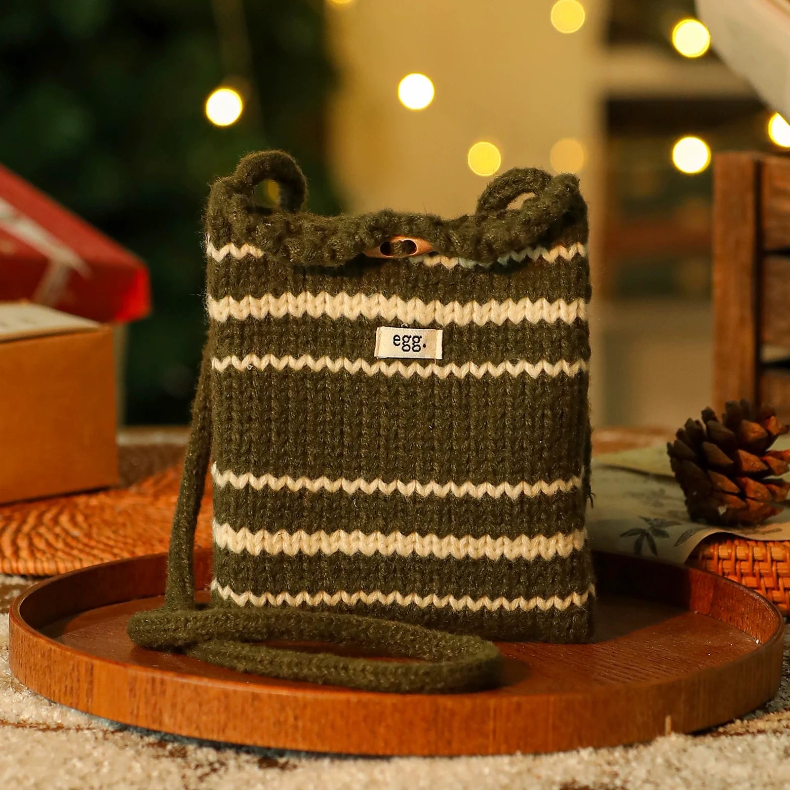 Knitted Christmas Gift Bags with Integrated Handles – ready-stock variant