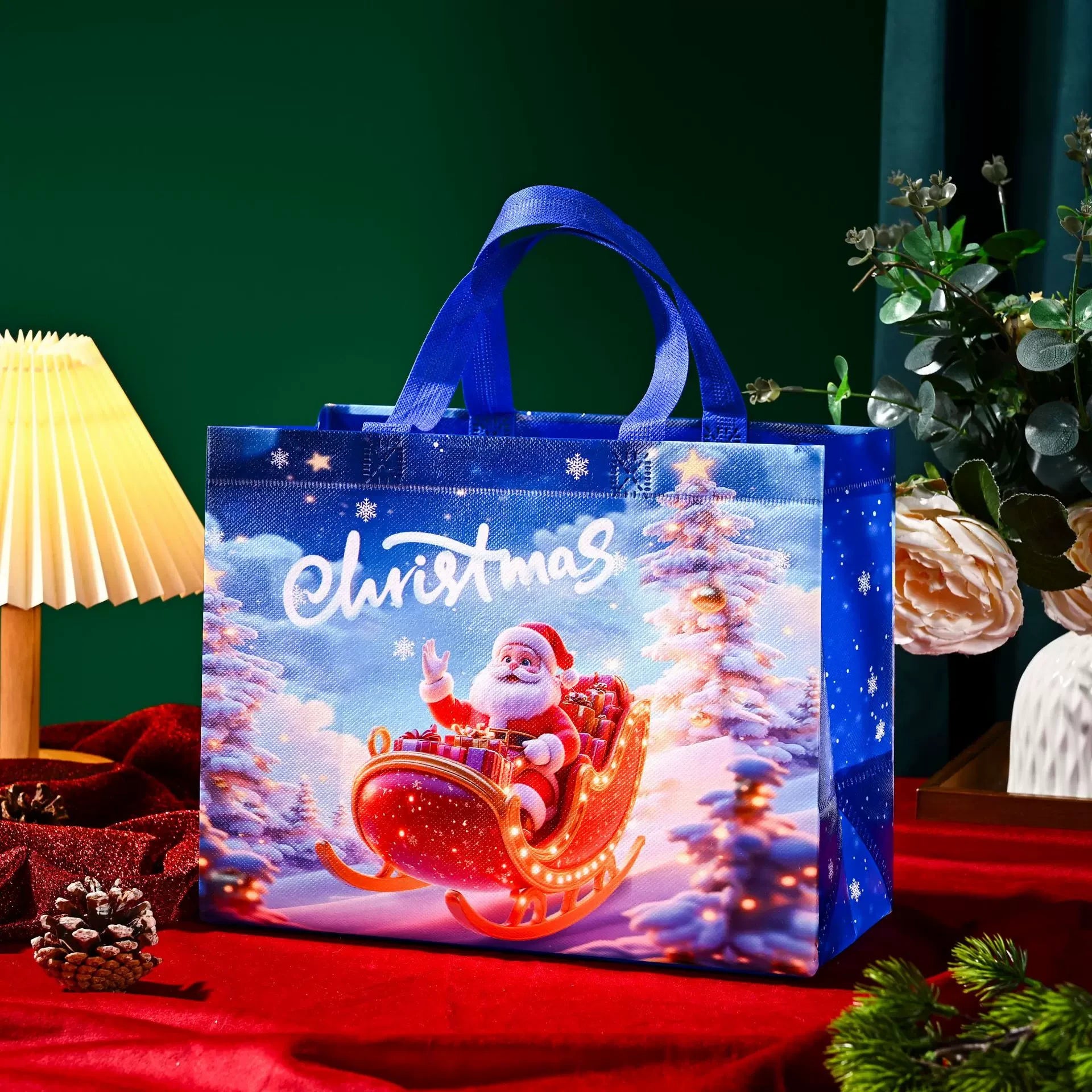 Laminated Non-Woven Christmas Gift Bags – 10-Pack – sample variant